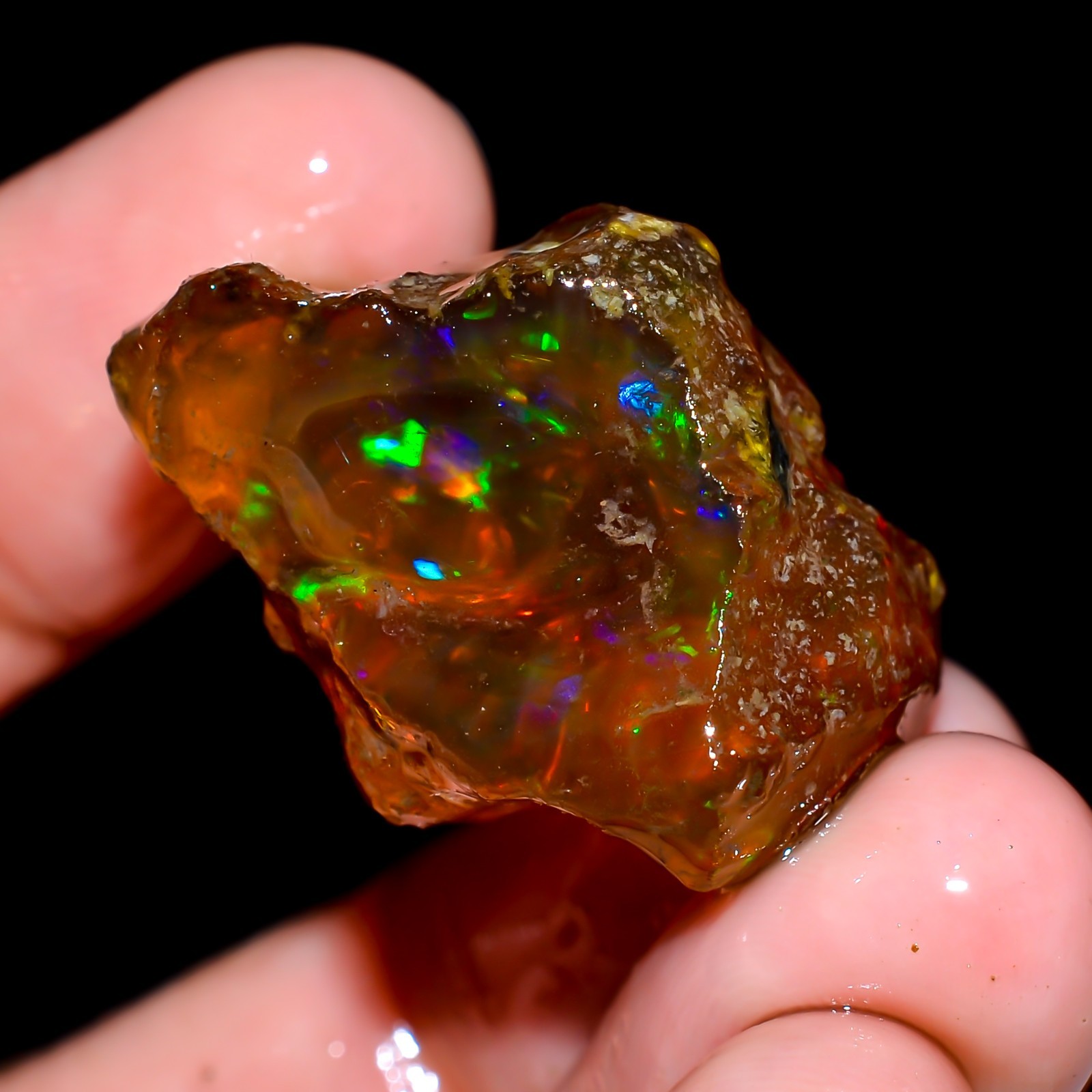 42Ct. Natural Welo Fire Ethiopian Opal Oil Rough Gemstone For Jewelry 26X20X18mm