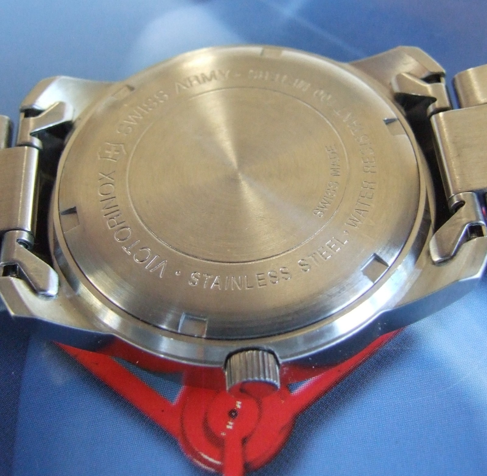VictorINOX SWISS ARMY~Men FIELD Rare UNION PACIFIC RR Dial~SS Bracelet~Very Fine