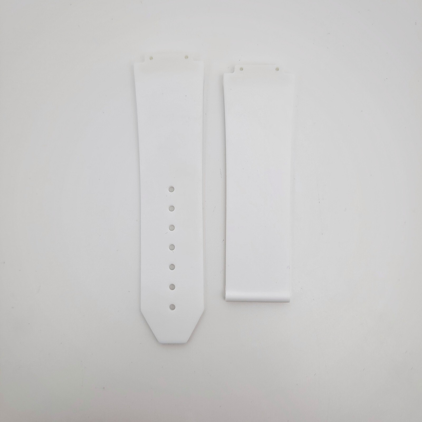 Hublot Big Bang 44mm NEW UNUSED Horus rubber straps