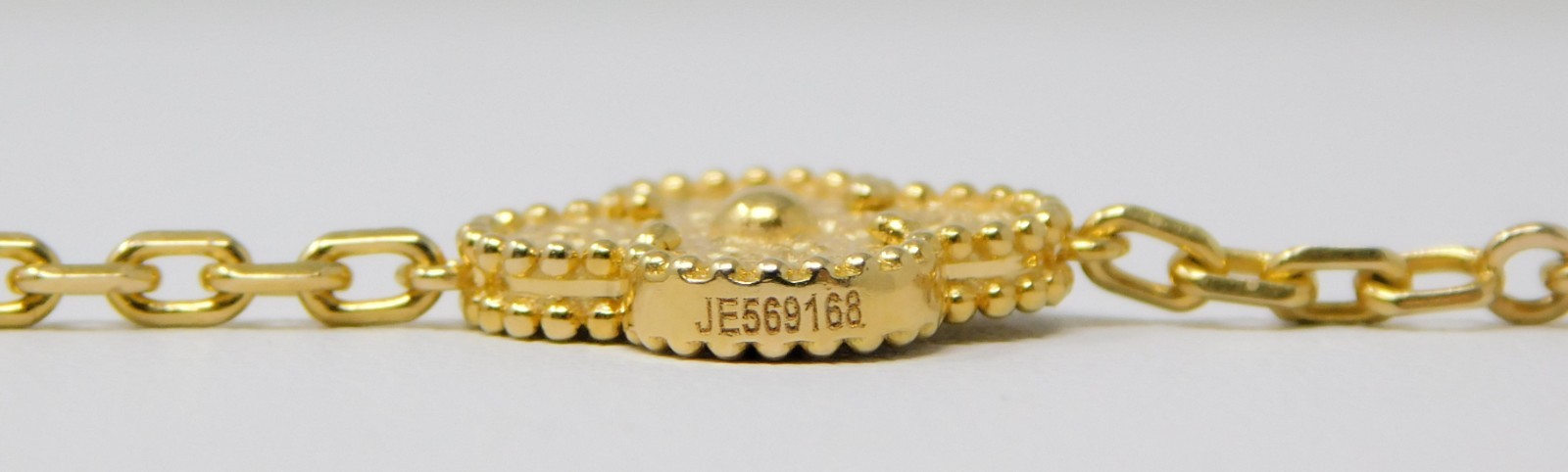 VCA Van Cleef & Arpels 5 Motif Yellow Gold Alhambra Bracelet 7.25″ B9466