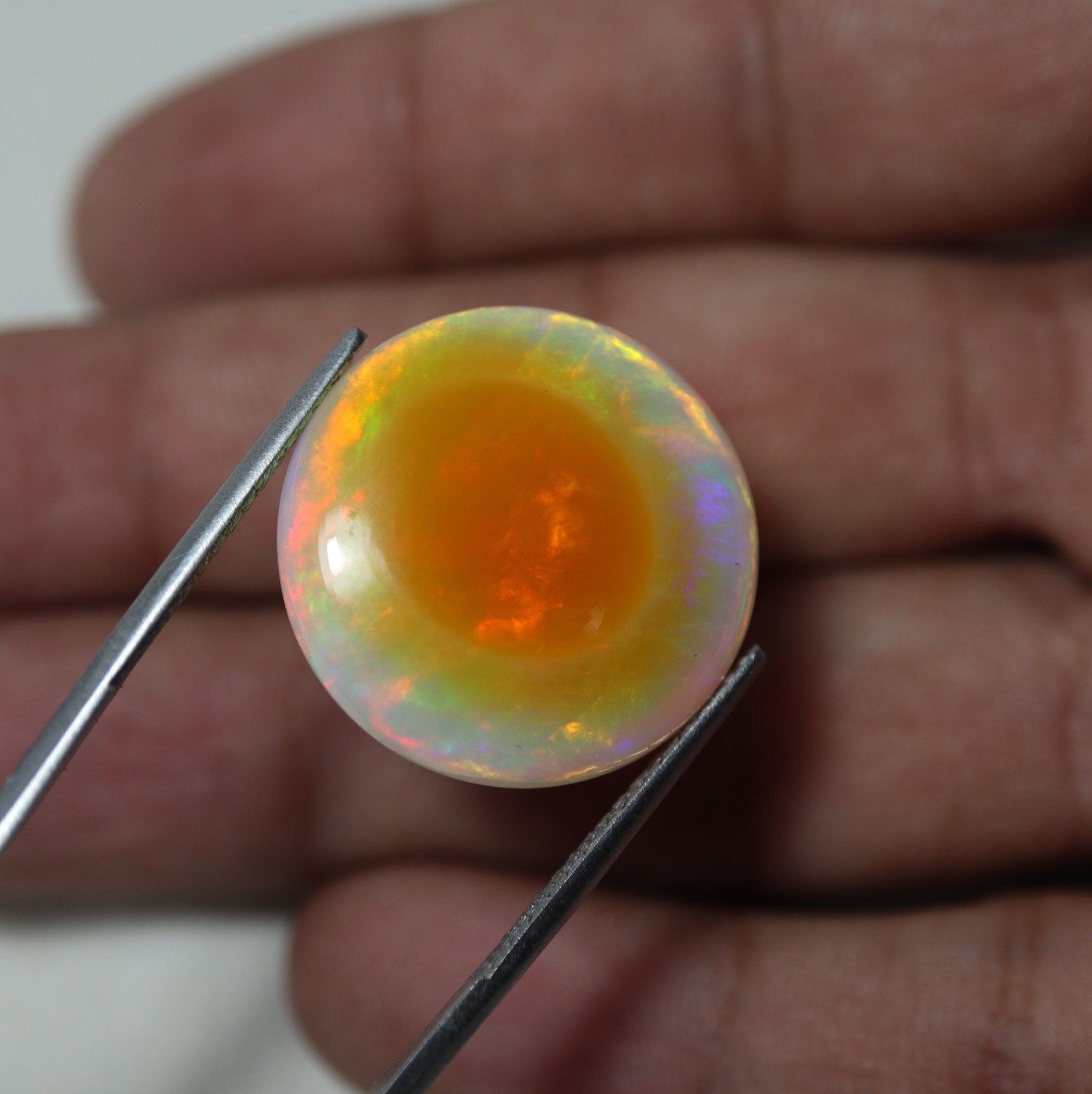 22.5MM Round Natural AAA White Ethiopian Opal Flashy Multi Fire Cabochon 24.8Cts