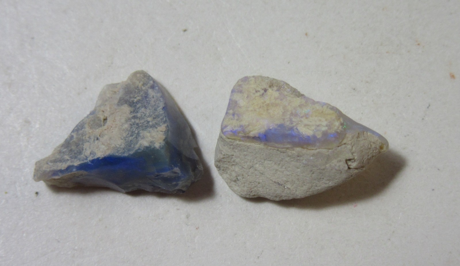 2 Pieces Australian Lightning Ridge Opal 7/16″ Rough Collectible TPALROR-1
