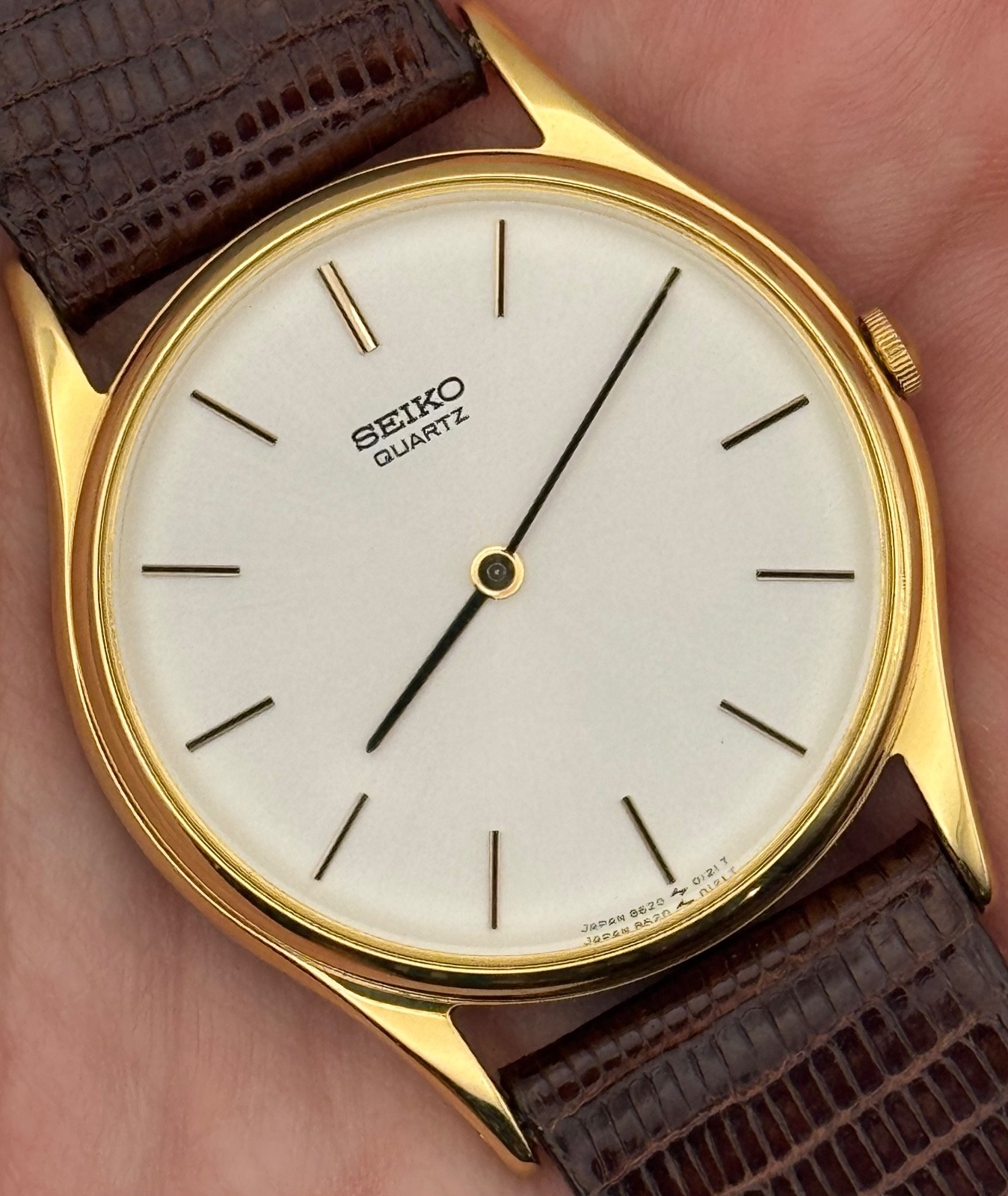 1982 Vintage NOS Seiko Men’s Gold Dress Watch w/O.G. BAND & PAPERS – 8620 Quartz