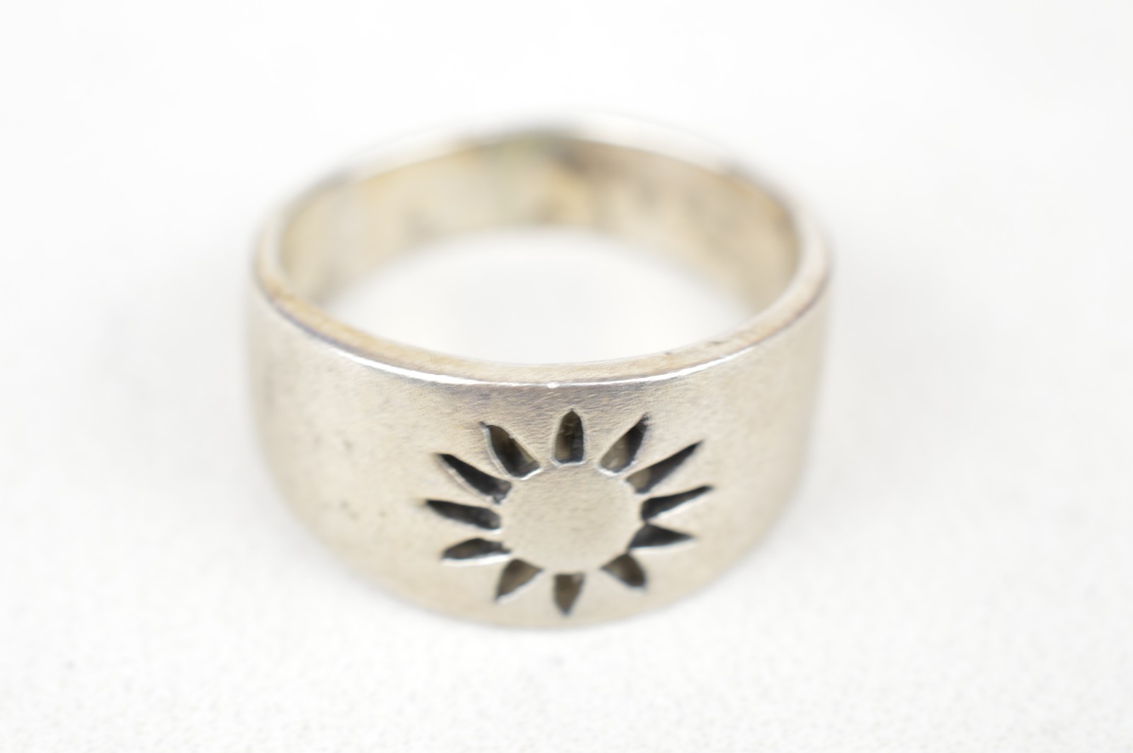 925 Sterling Silver Sunburst Wide Band Ring Size 7 Heavy 6.5g Boho Cigar Style