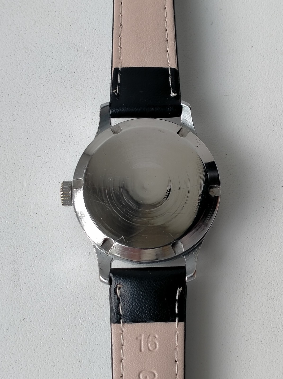 Pobeda 2602 Screw-Down Caseback Vintage Original Soviet Watch 1MChZ 1952
