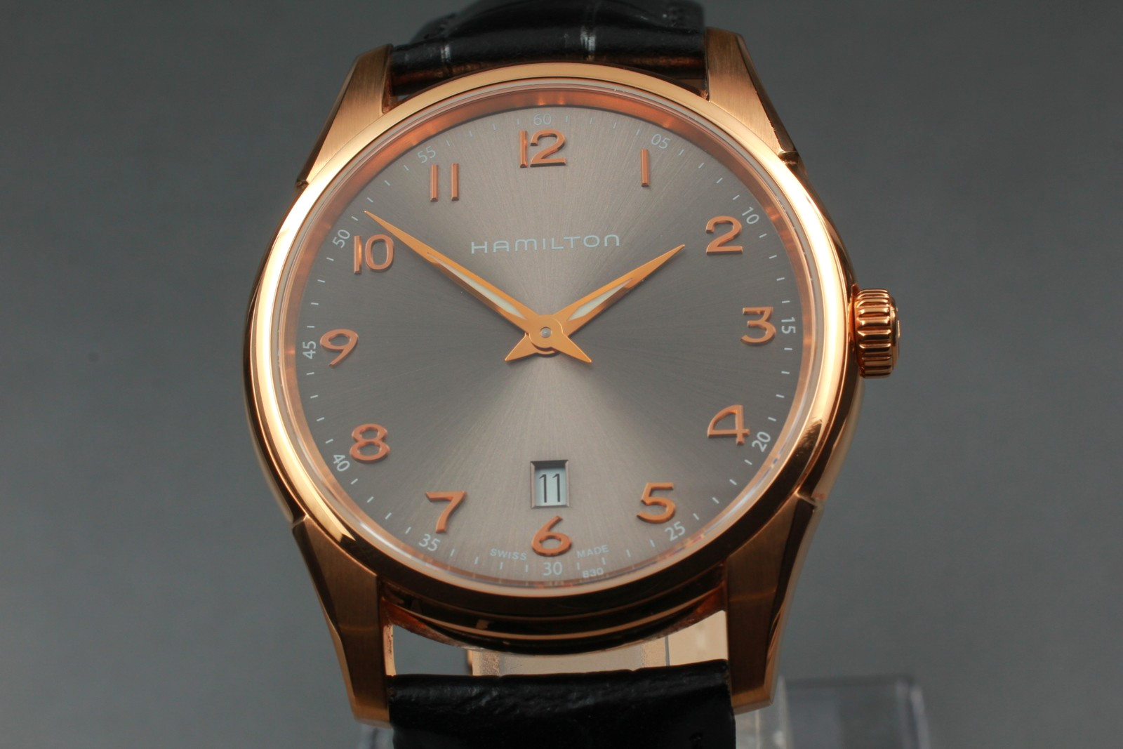 [MINT] Hamilton Jazzmaster H385410 42mm Gray Dial Date Gold Quartz Men’s Watch