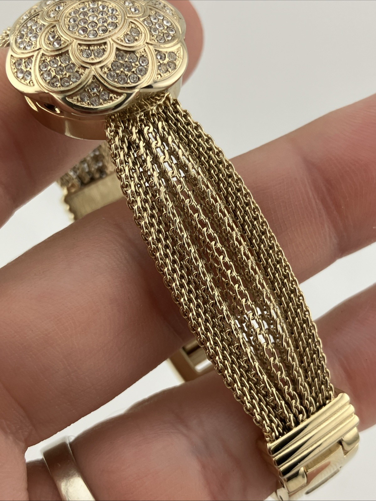 Anne klein Ladies 23mm Watch Hidden Dial Gold Tone Rope Band 6.25″ Ak1046 -RUNS
