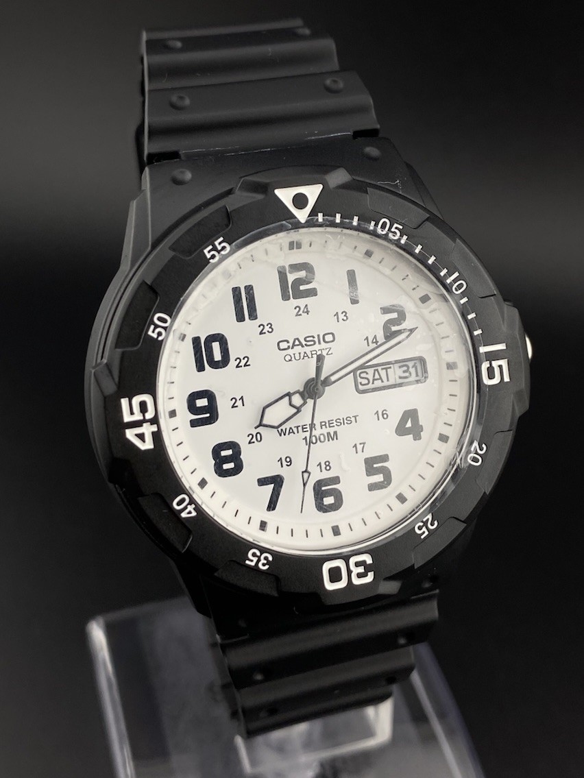 Casio White Round Day Date Dial Black Band Sport Diver Style Men’s Watch
