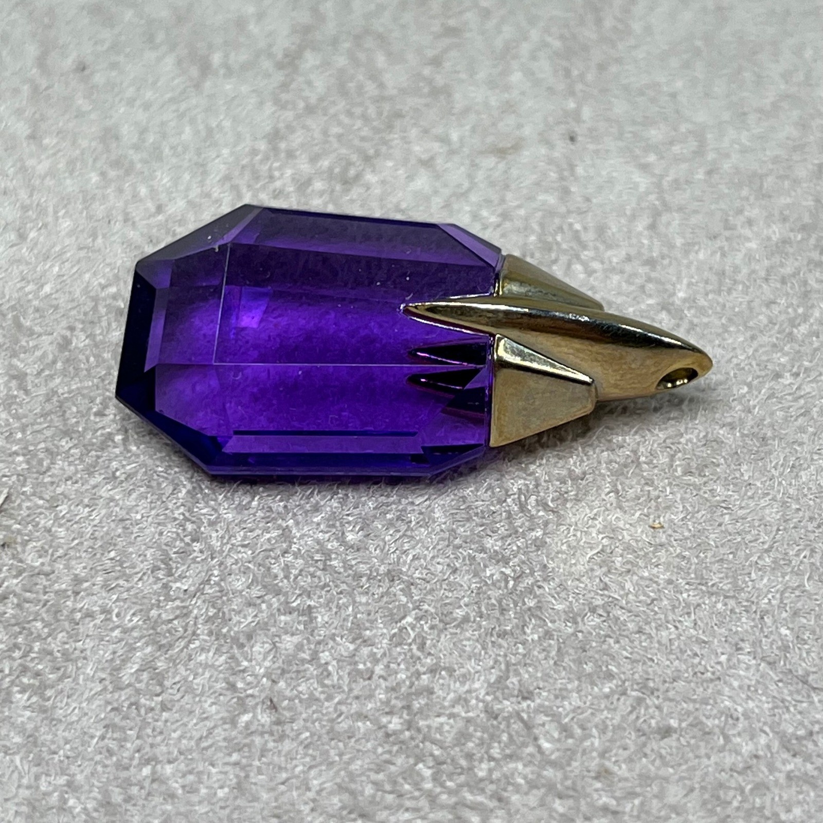 Thierry Mugler Alien Parfums Jewelry Set Bracelet Ring Pendant Purple Gold Tone