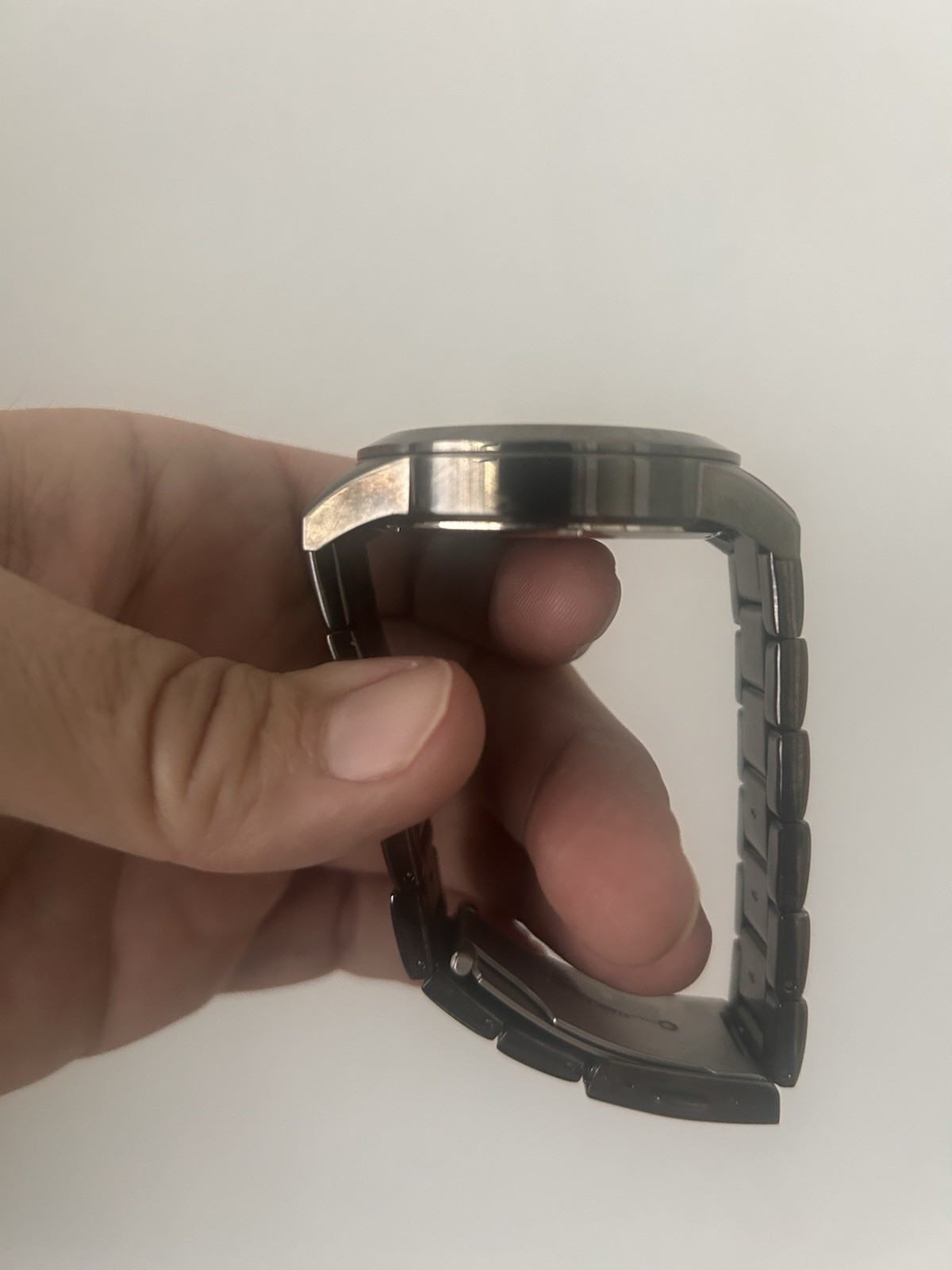 Guess Men’s Analog Dress watch Stainless Steel Case