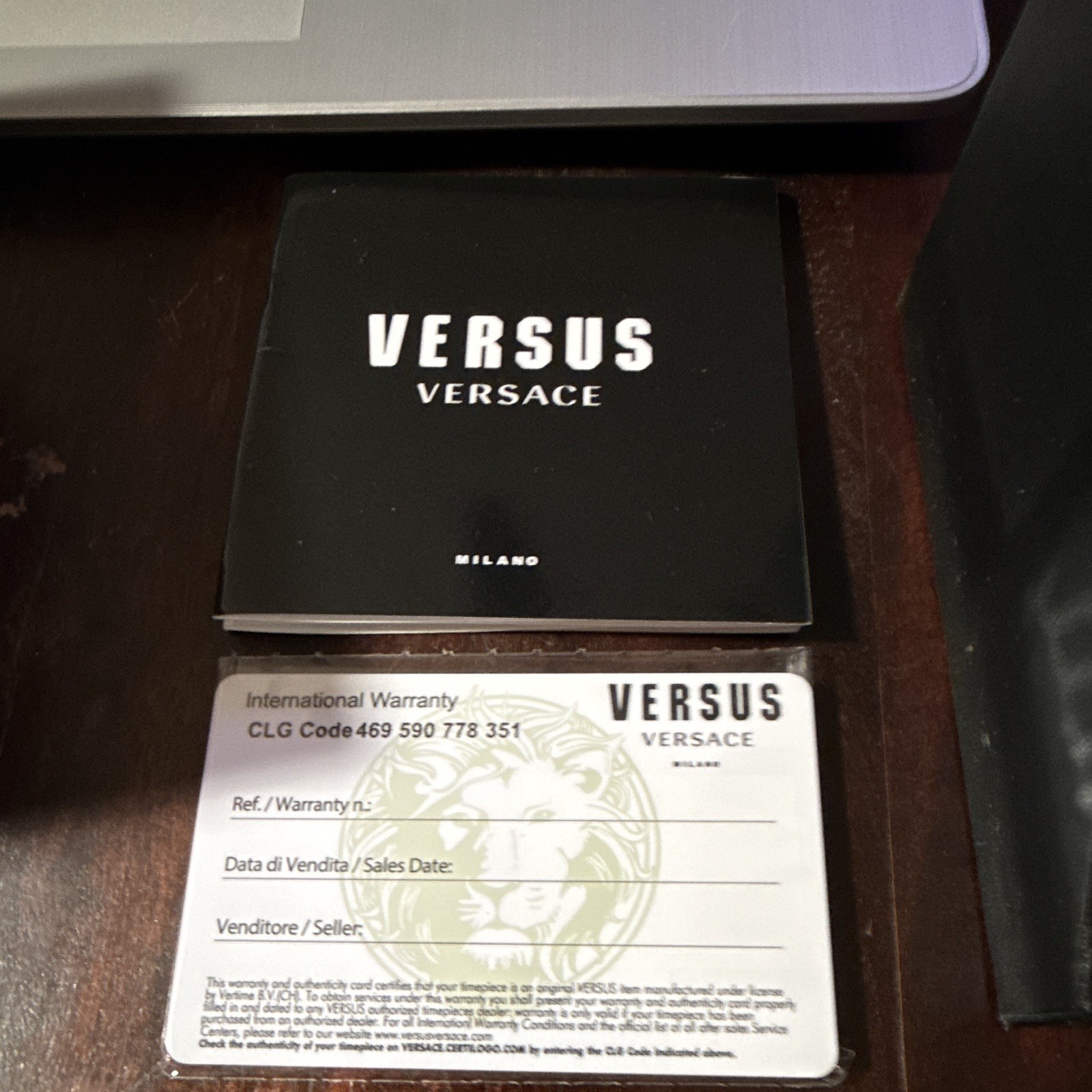 Versus Versace Quartz 43mm Black Dial Silver Steel Day/Date Watch w/Box Papers