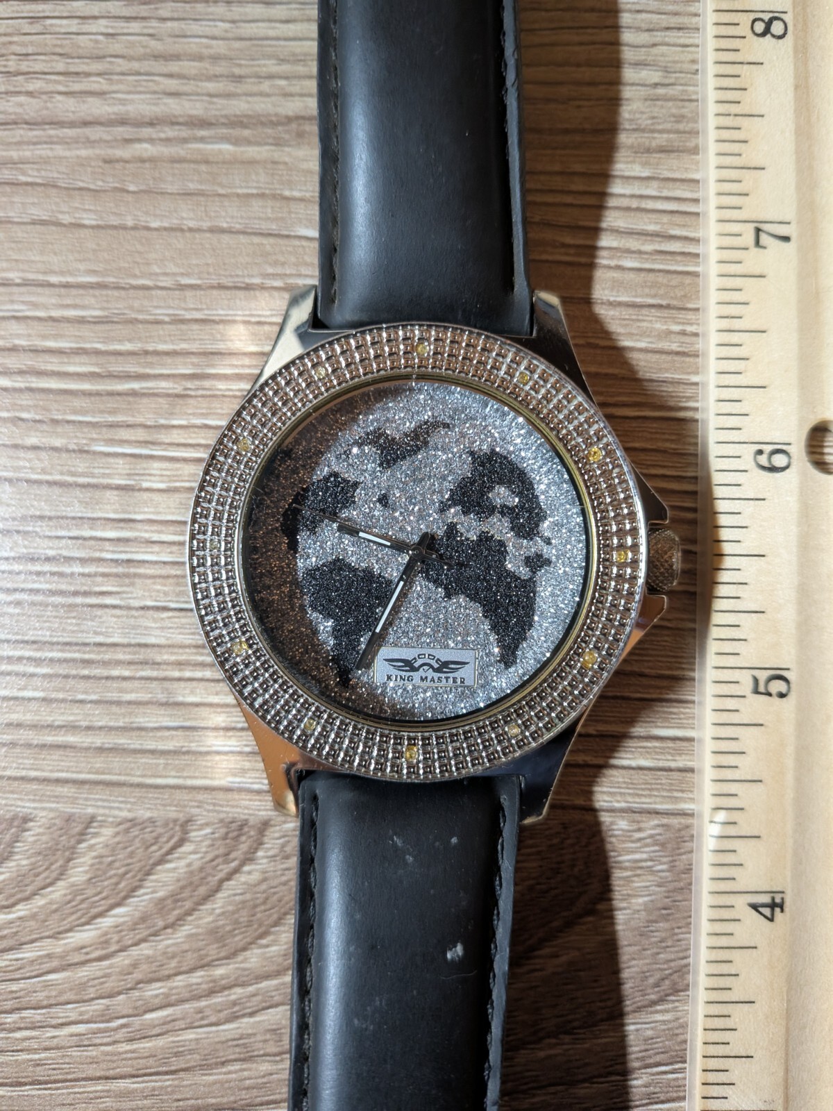 Used King Master Mens Quartz Watch Genuine Diamond AS IS