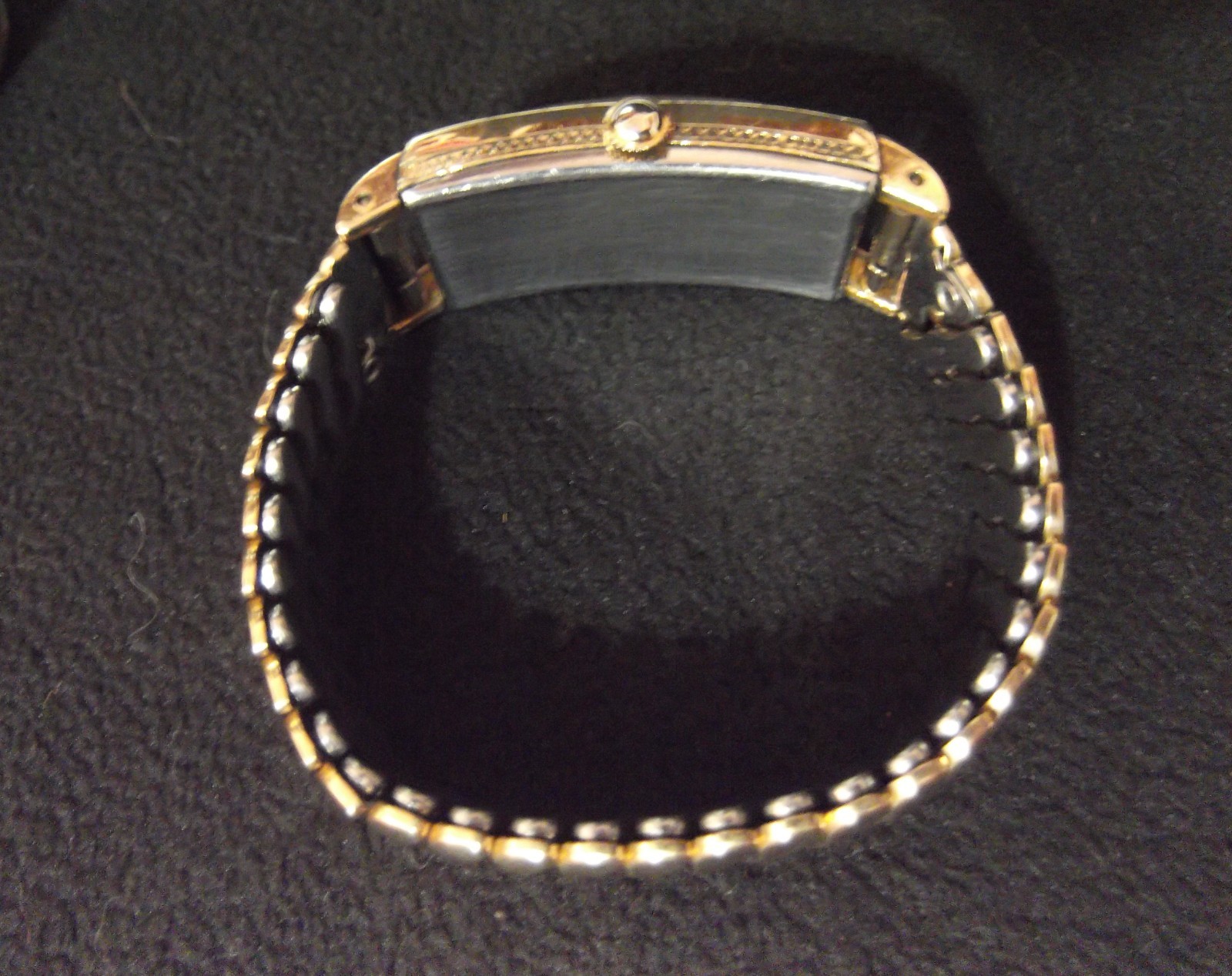 VINTAGE ART DECO BROADWAY CURVED MEN’S WATCH 1OK G/F BAND MANUAL WIND