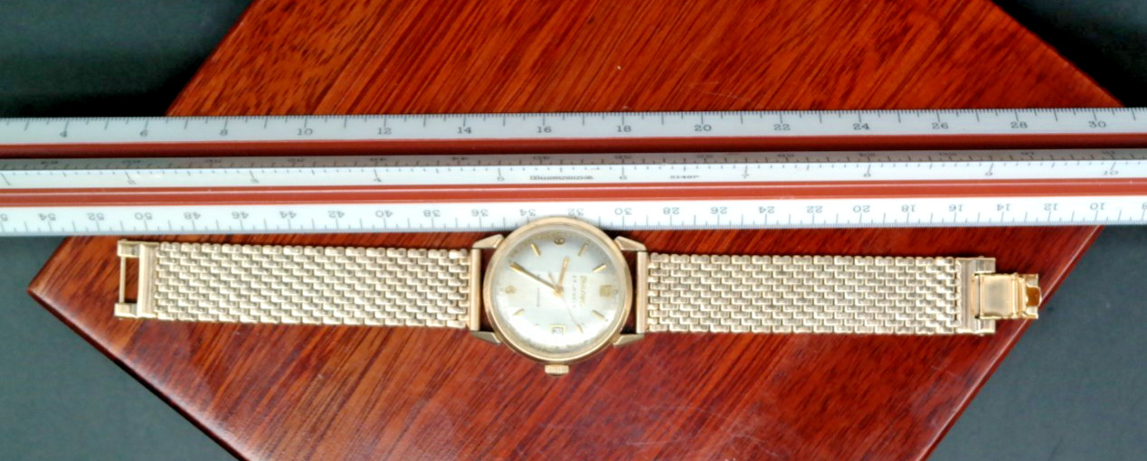 Gorgeous Vintage Bulova 23 Jewel Self-Winding Automatic Men’s Watch – Circa 1969