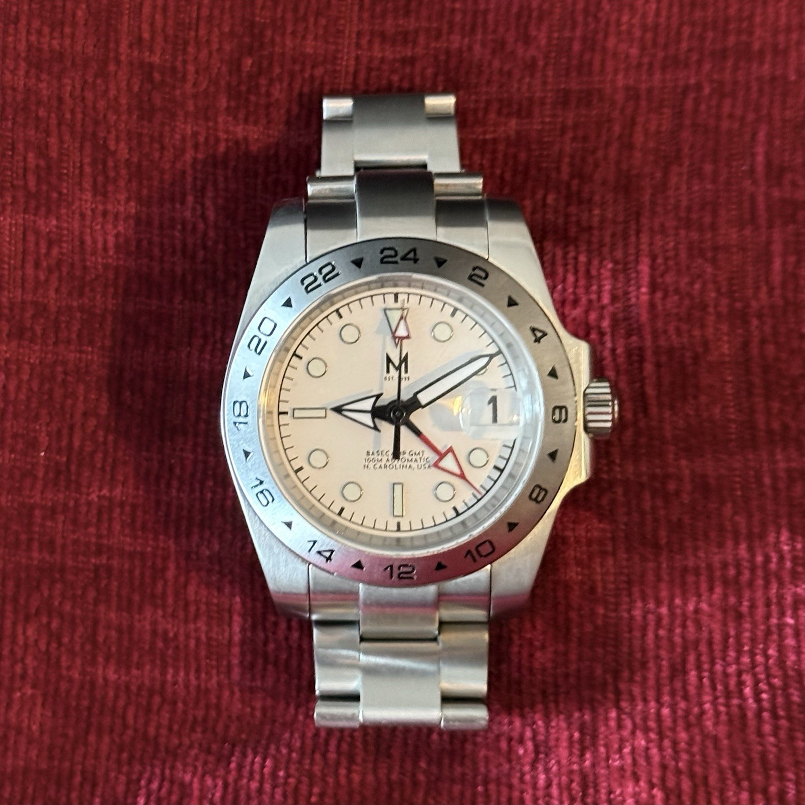 Monterey WC Basecamp GMT 40mm NH34 GMT Auto 100M WR Wht Dial Sapphire Crystal