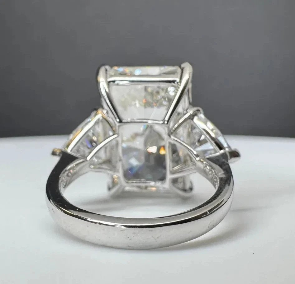 Lab Grown Radiant Cut Diamond Ring IGI Certified 14k White Gold 10.3 Ct VS E F