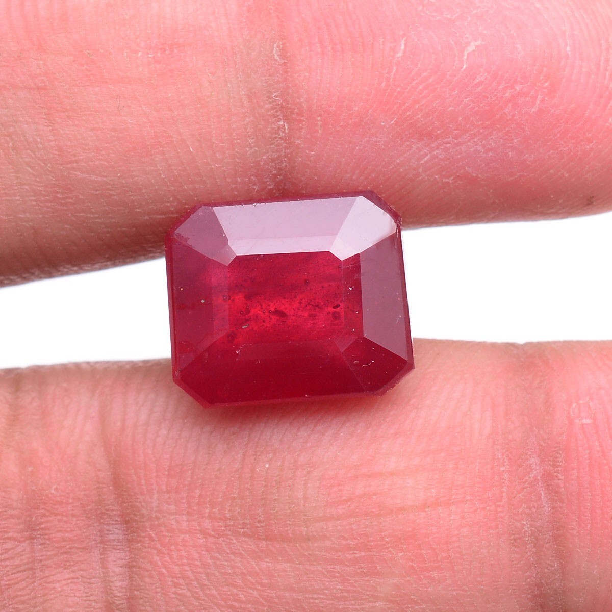 14.10 Ct Natural Mozambique Ruby 13mm*11mm Cushion Cut Vivid Red Loose Gemstone