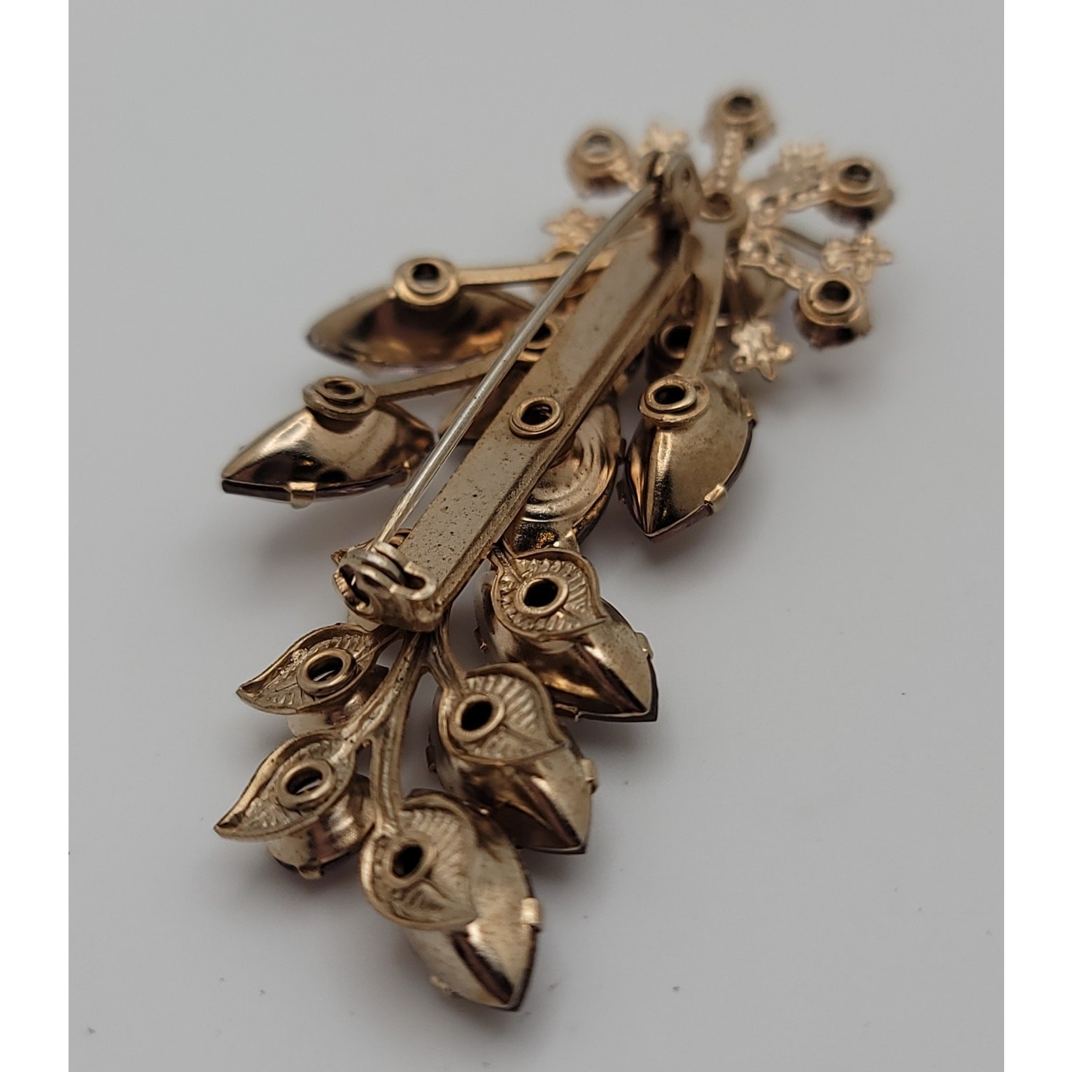 Vintage Lavender Rhinestone Floral Brooch Central Aurora Borealis Stone
