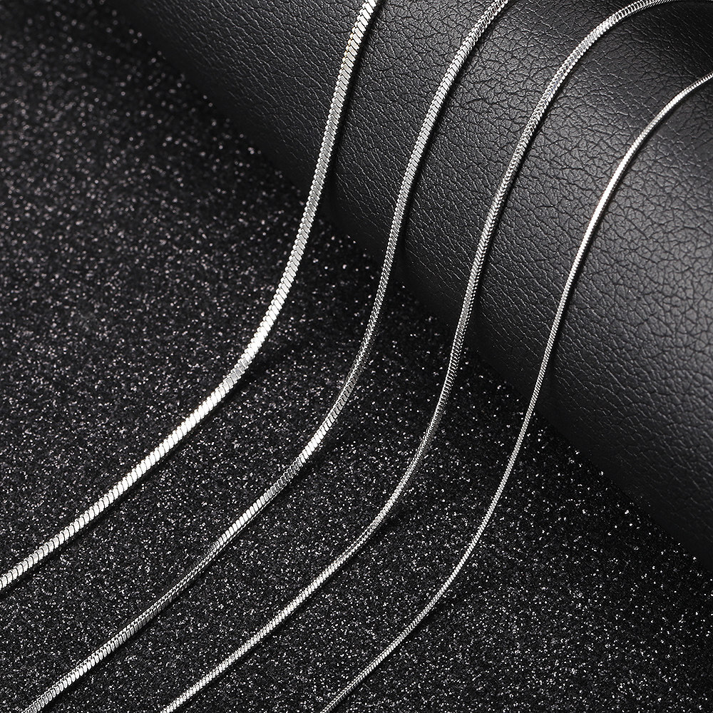 0.9-2mm Silver/Gold Plated Stainless Steel Herringbone Snake Chain Necklace 22″