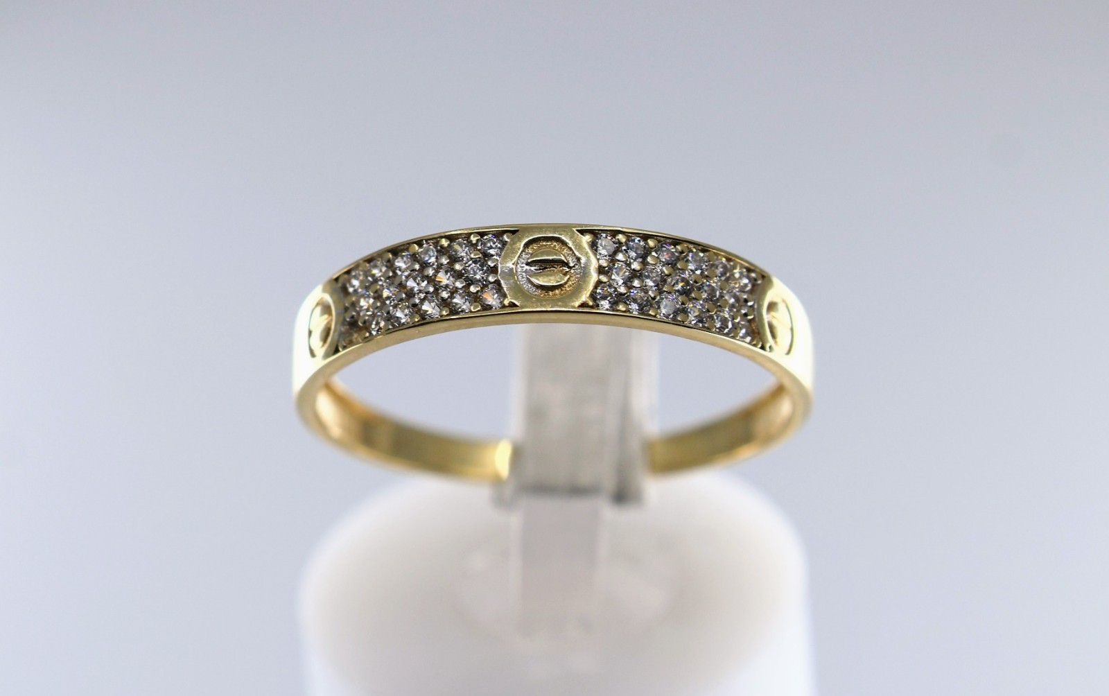 14K Solid Yellow Gold CZ Pave Womens Stackable Band Ring Screw Motif – Size 8.25