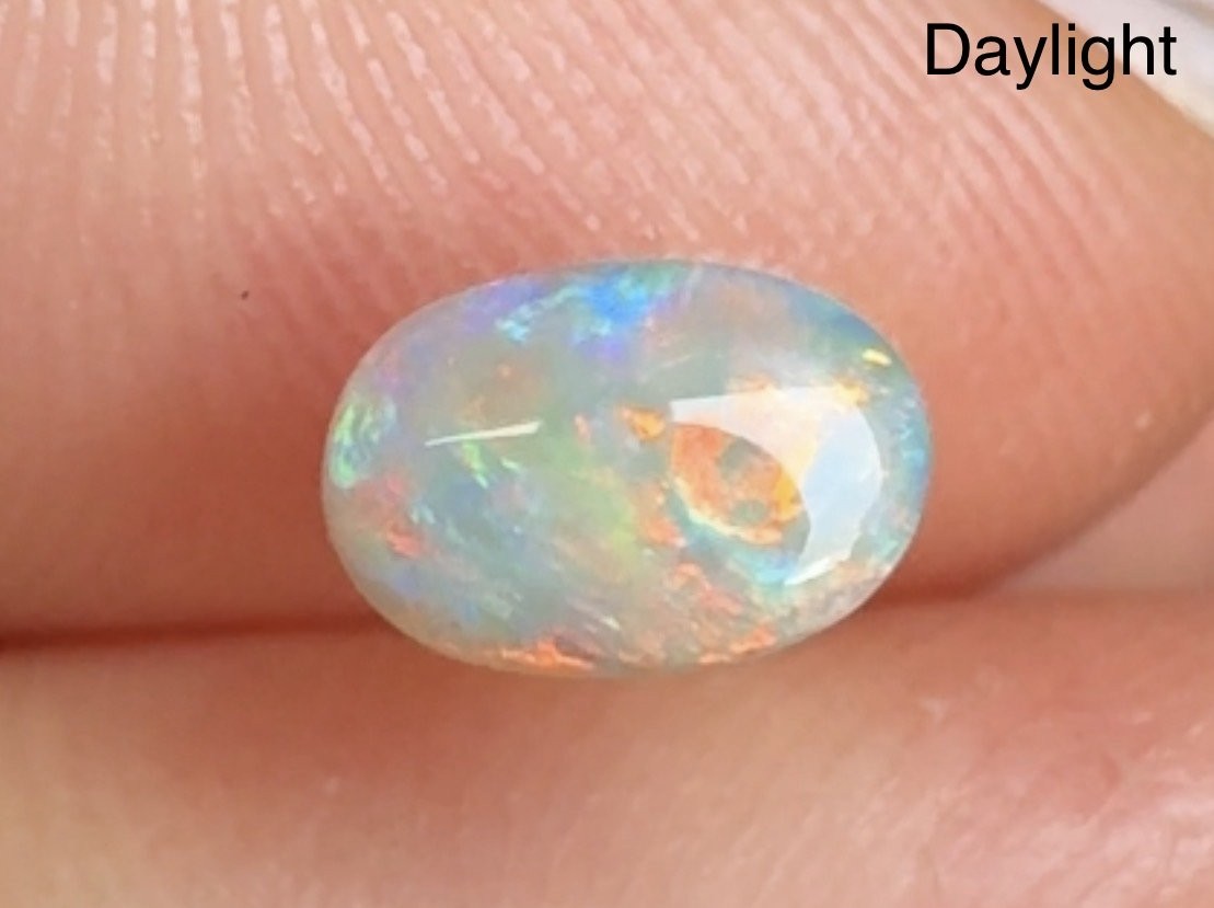Lightning Ridge Australia Solid Crystal Opal 0.40 ct Gemstone
