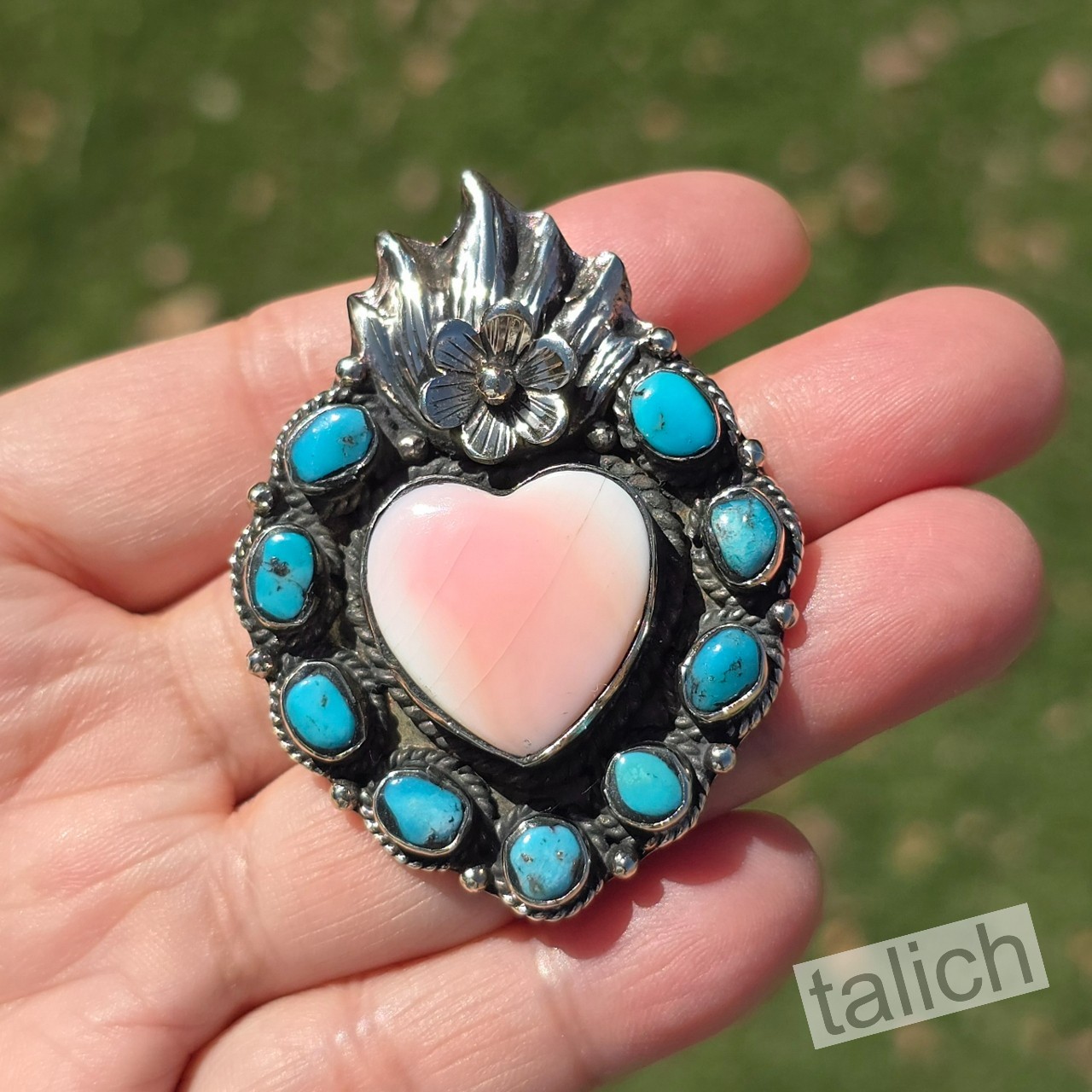 Pink Shell Heart Turquoise Cluster Tibet Silver Sacret Heart Pendant Necklace