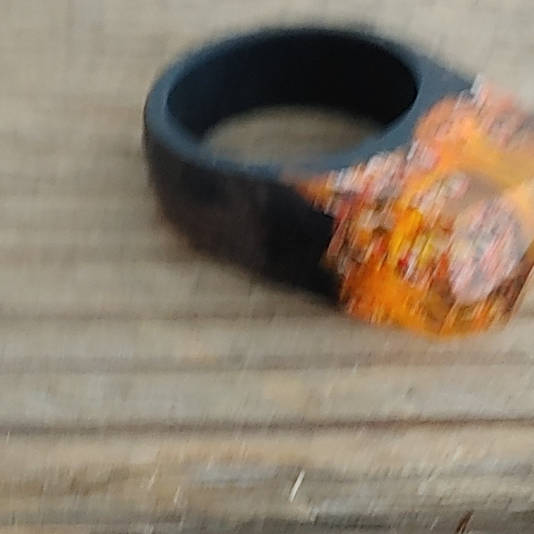 Wood and Resin Ring Faceted Red Orange Brown Landscape Design Size 11.25