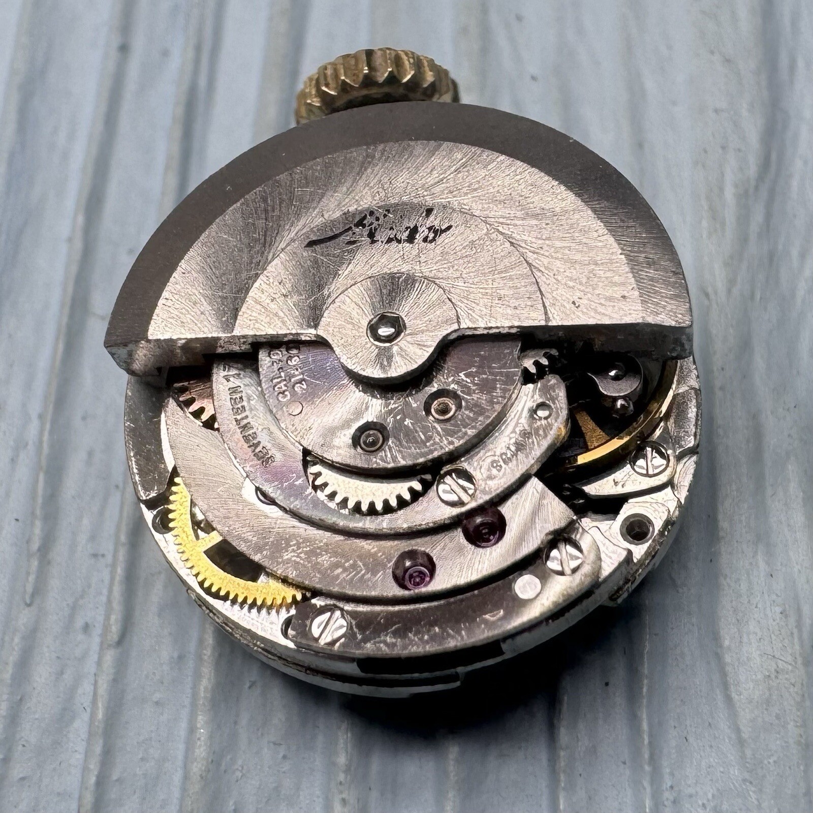 Mido Watch Automatic Movement 13.7 mm Good Balance 17J Ladies Repair Parts (372)