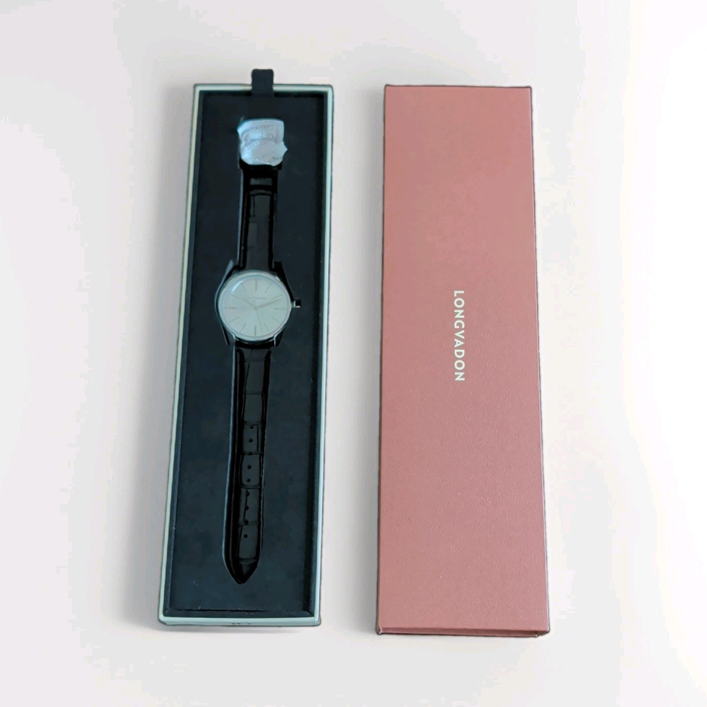 Longvadon Quartz Analog Dress Watch Silver Dial 40mm Steel Black Leather Box