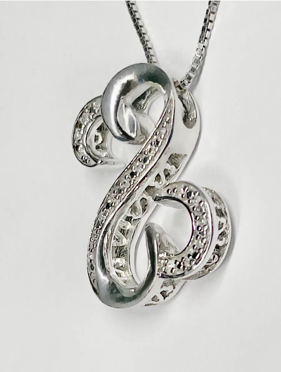Jane Seymour Open Hearts White Diamond Curlique 925 S. Silver Necklace~MRP $229