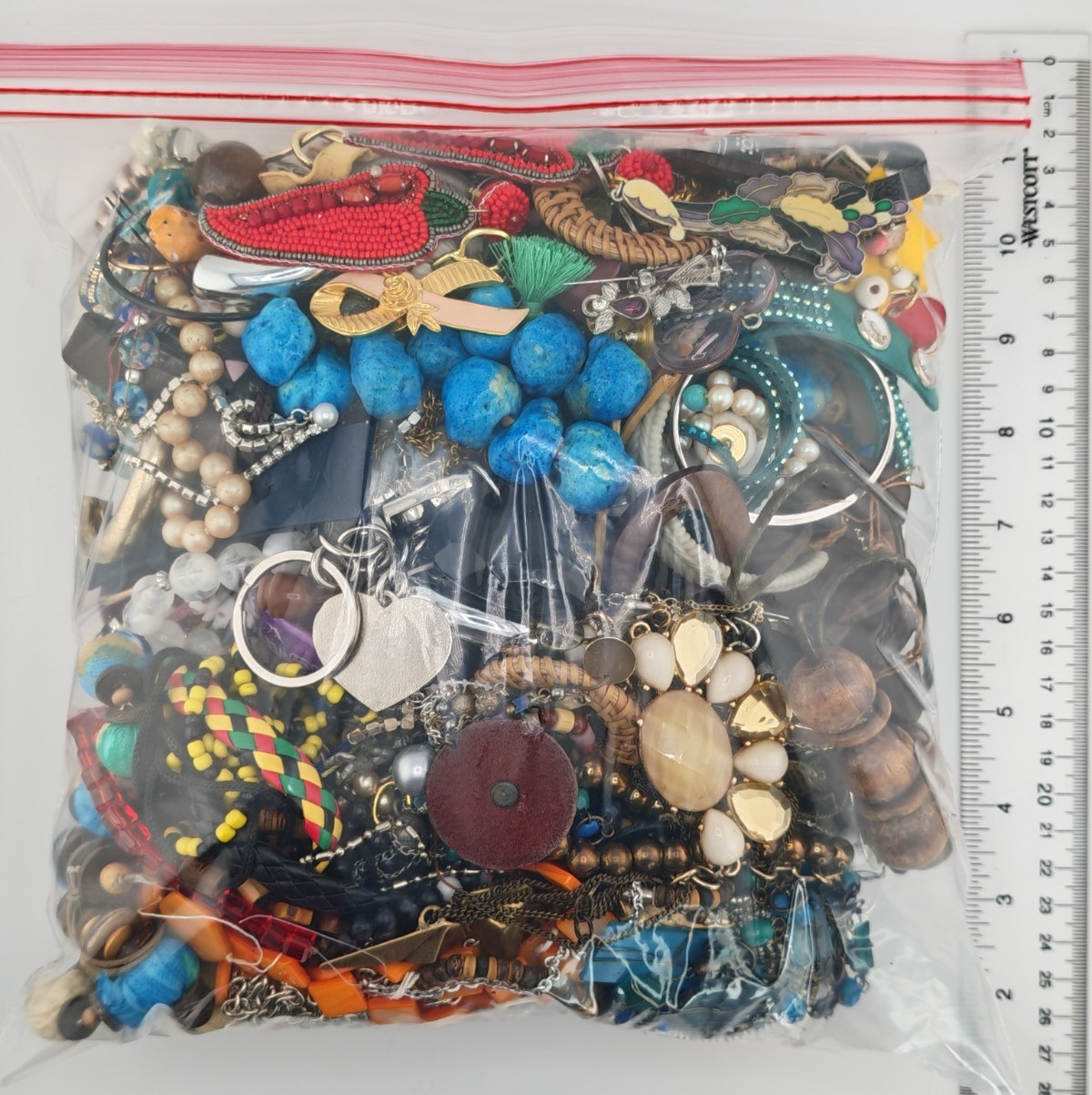 5lb 10oz Mystery Junk Jewelry Bag Of Mixed Used Pieces Crafting Some Wearable 42