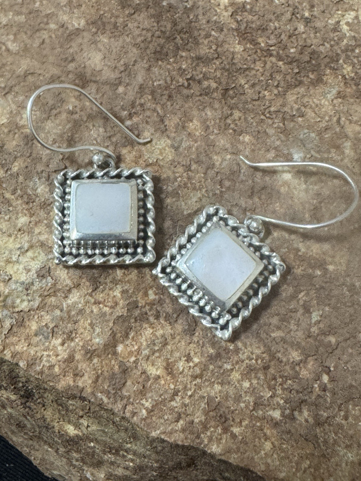 Sterling Silver Dangle Drop Mother-Of-Pearl Thailand Earrings 8.8 Grams