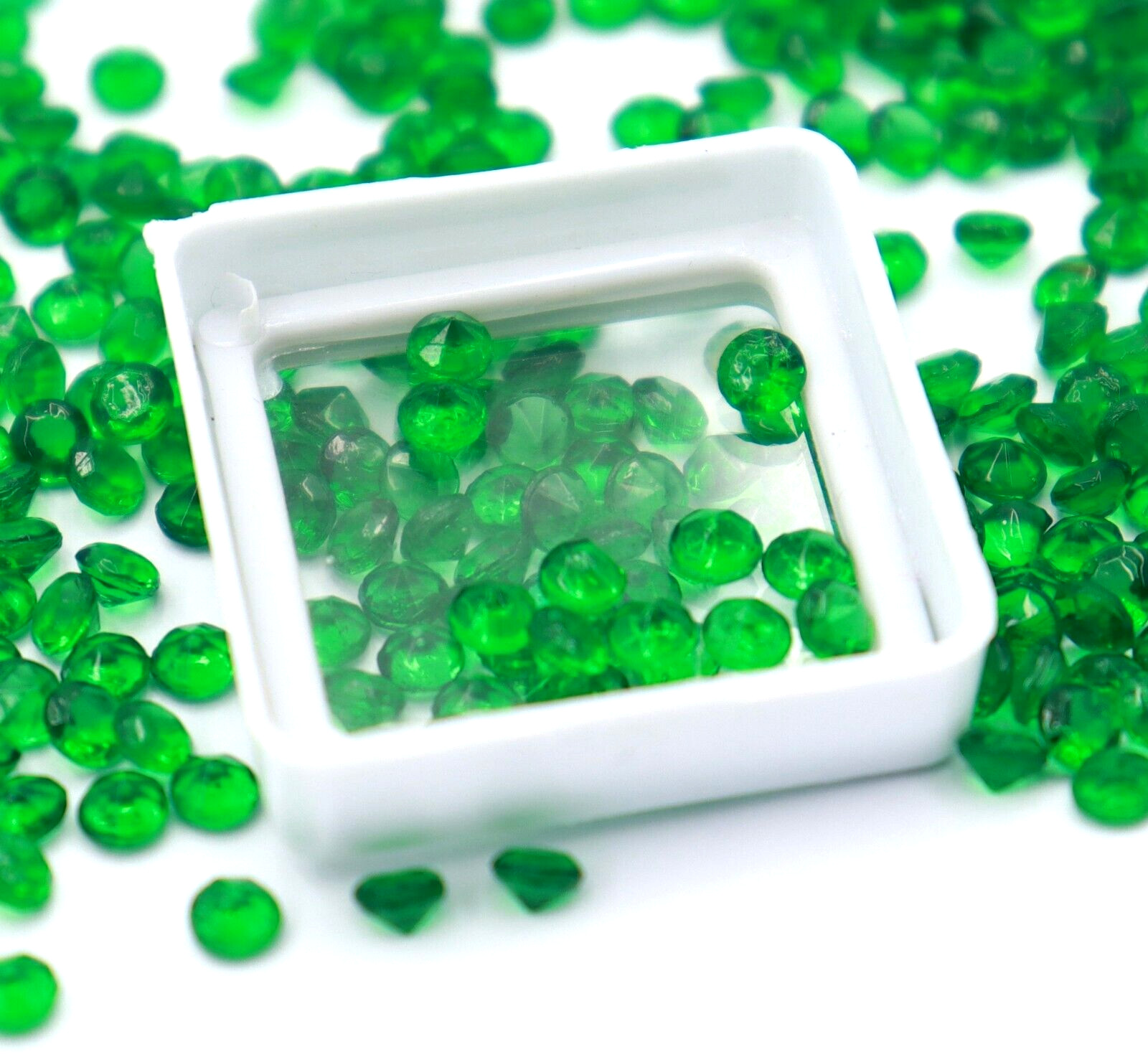 16pcs Round Cut 2 to 3 MM Natural Top Emerald Green Tsavorite Garnet