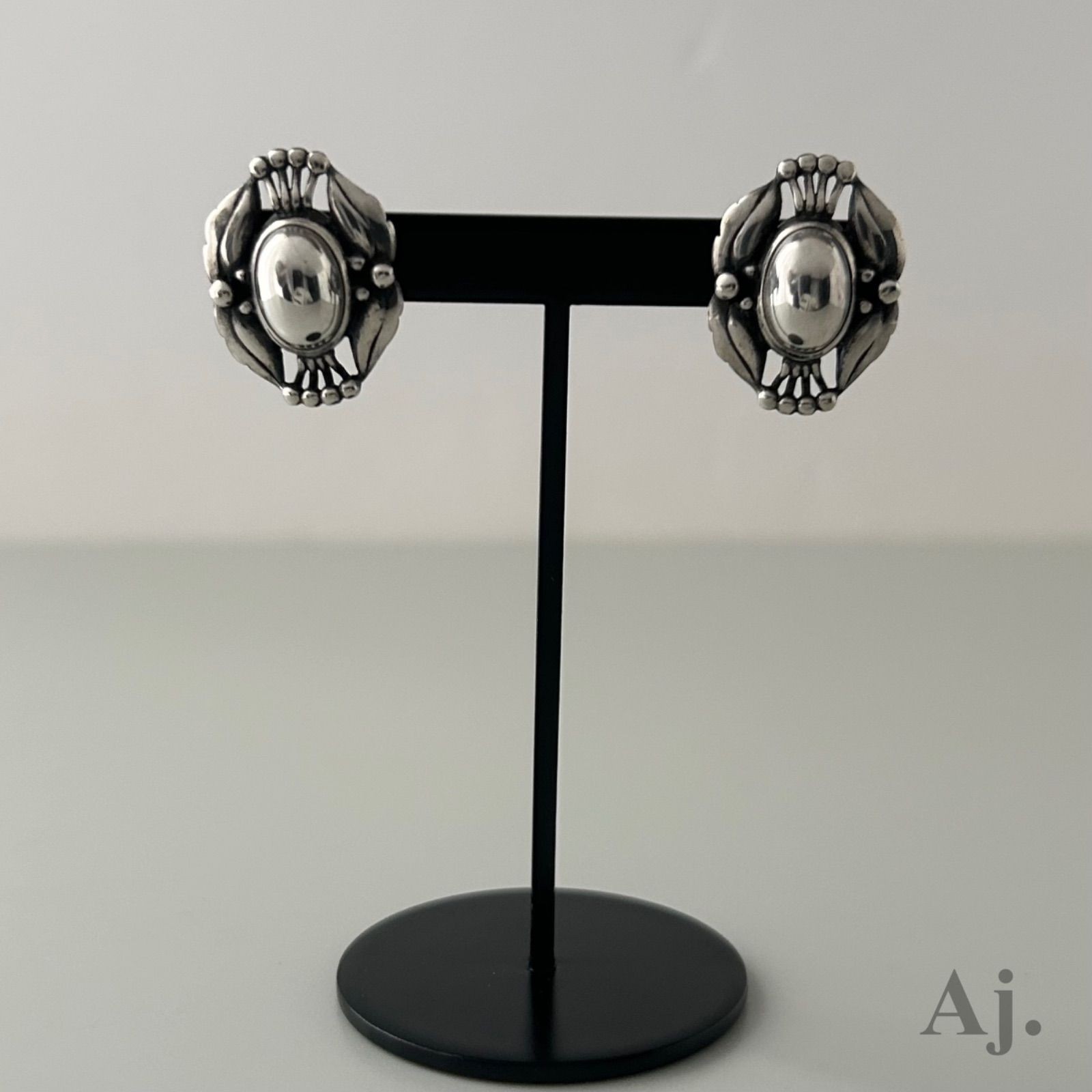 Georg Jensen Year 2000 Heritage Earrings Sterling Silver AG925 Danish Vin Single