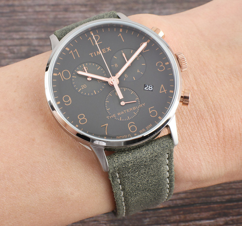 Timex Waterbury TW2T71400 Green Dial Chronograph Leather Strap Watch 40mm