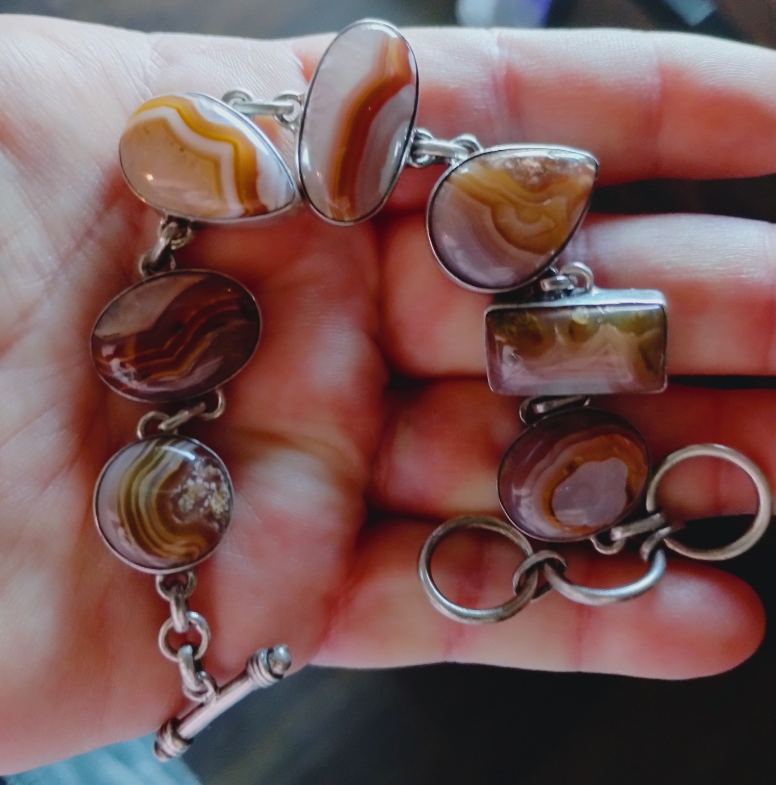 Natural SJ Red Banded Agate Stone Sterling Silver Sajen Toggle Bracelet 7-9in