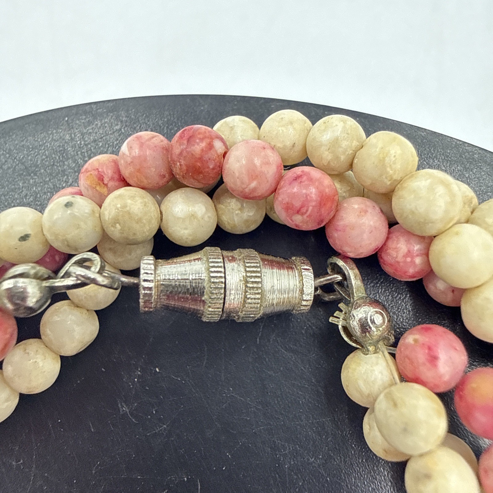 Vintage necklace three-row angel skin coral Twist Closure Strand