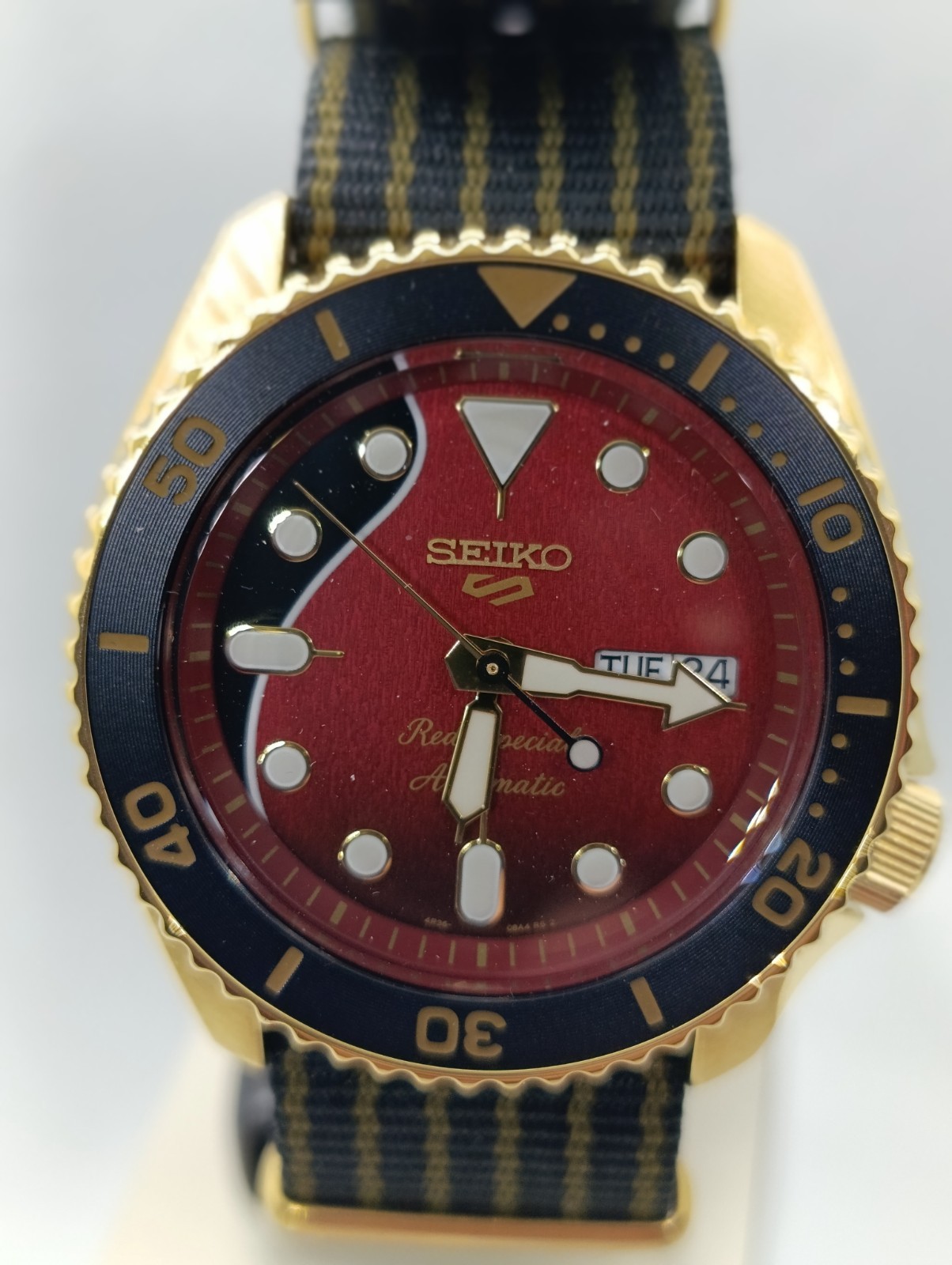 QUEEN Brian May Seiko 5 Sports ‘II’ Limited Edition Watch SOLD OUT