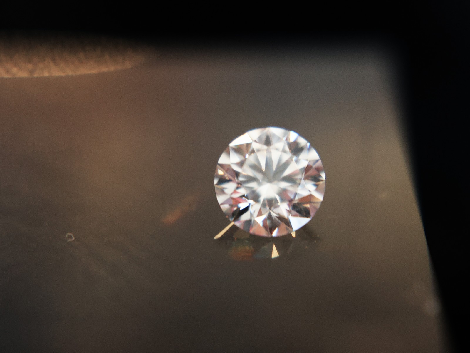 IGI Certified!!! 3.05ct, Internally Flawless, Color D, Cert # LG684502636, (CVD)