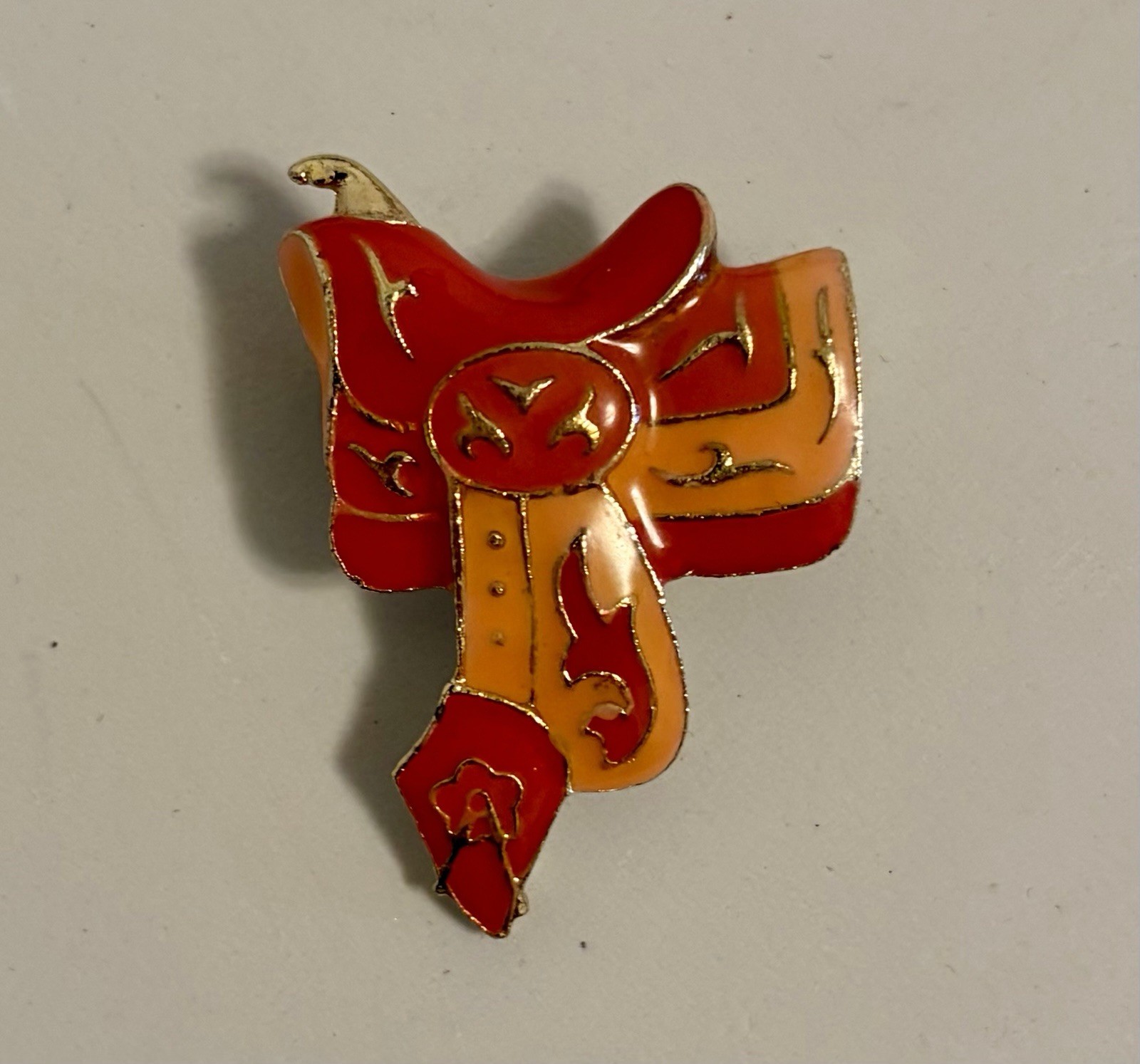 Red Western Saddle Pin Metal And Enamel Cowboy Brooch Rodeo – Vintage Jewelry