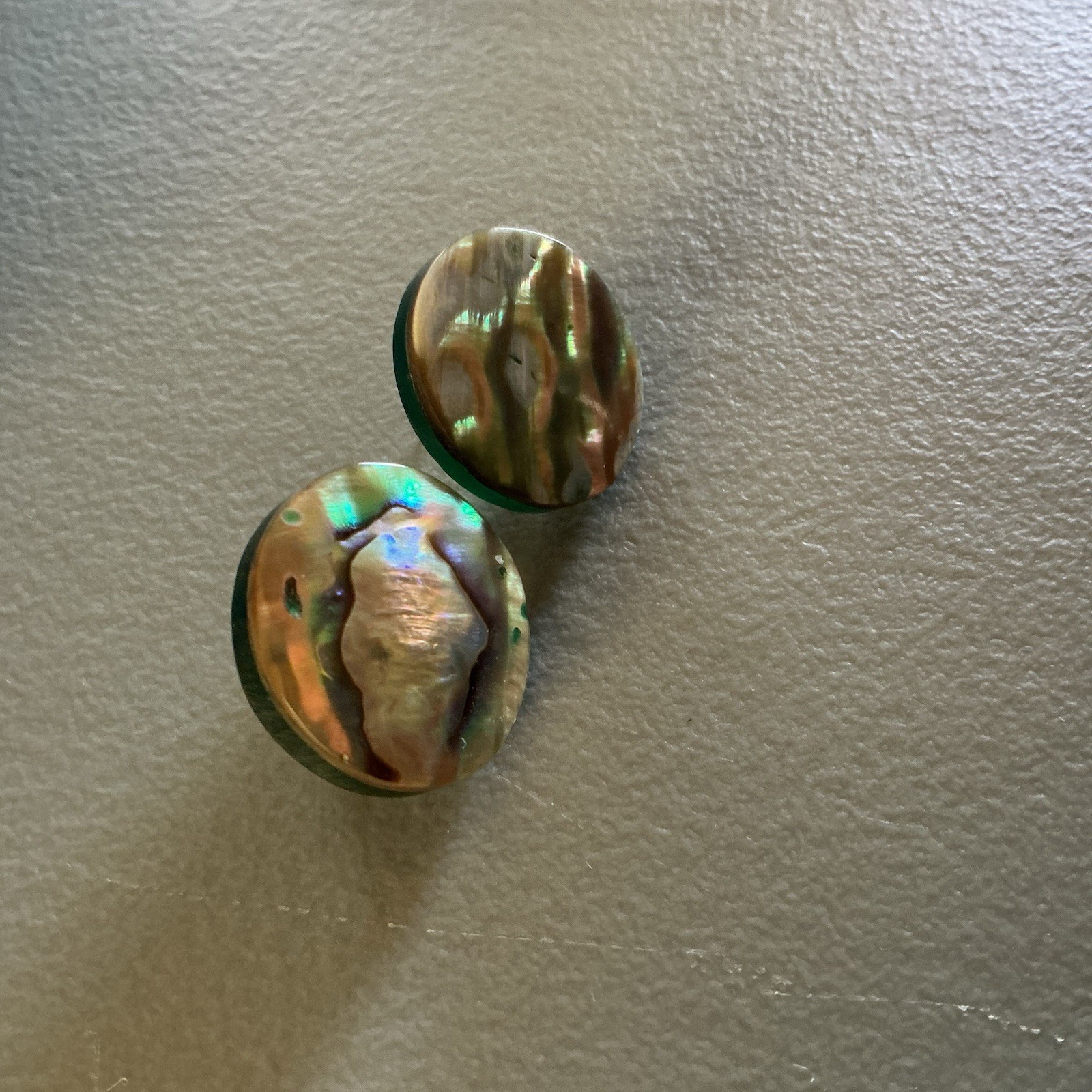 Vintage 60s Abalone Shell Lucite Button Earrings Green Disc Inlay Mod MCM 1″