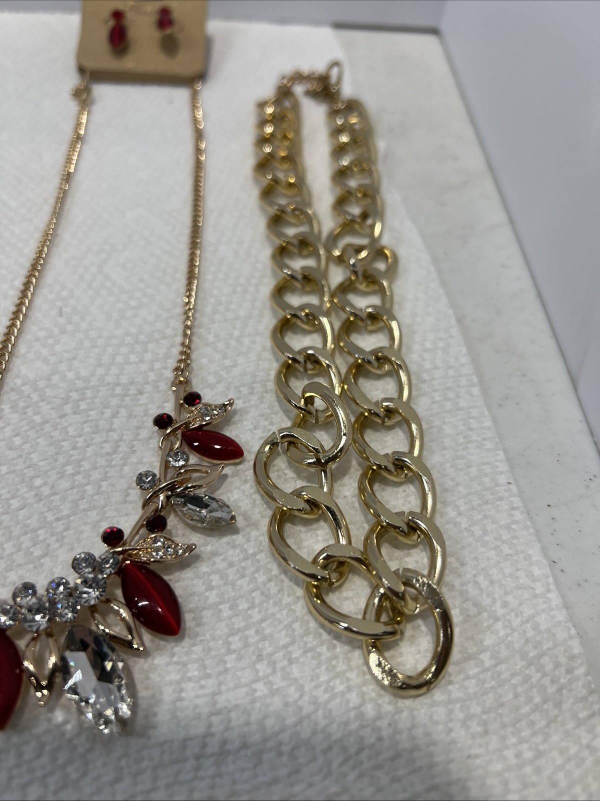 Jewelry Necklaces 7 Pieces B5