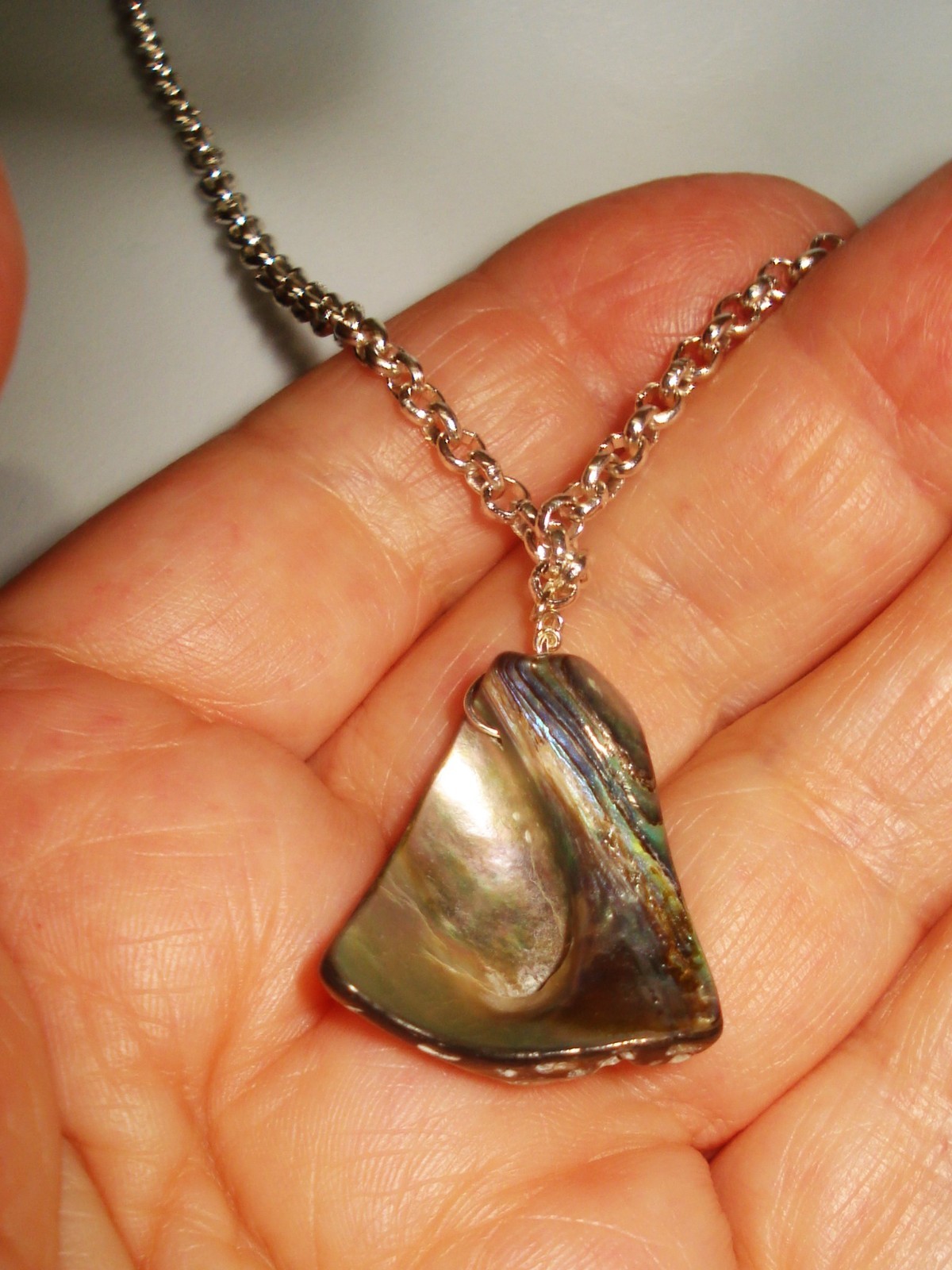 19 1/2″ Outershell Abalone Thick Triangular Pendant Lobster Clasp OOAK Necklace