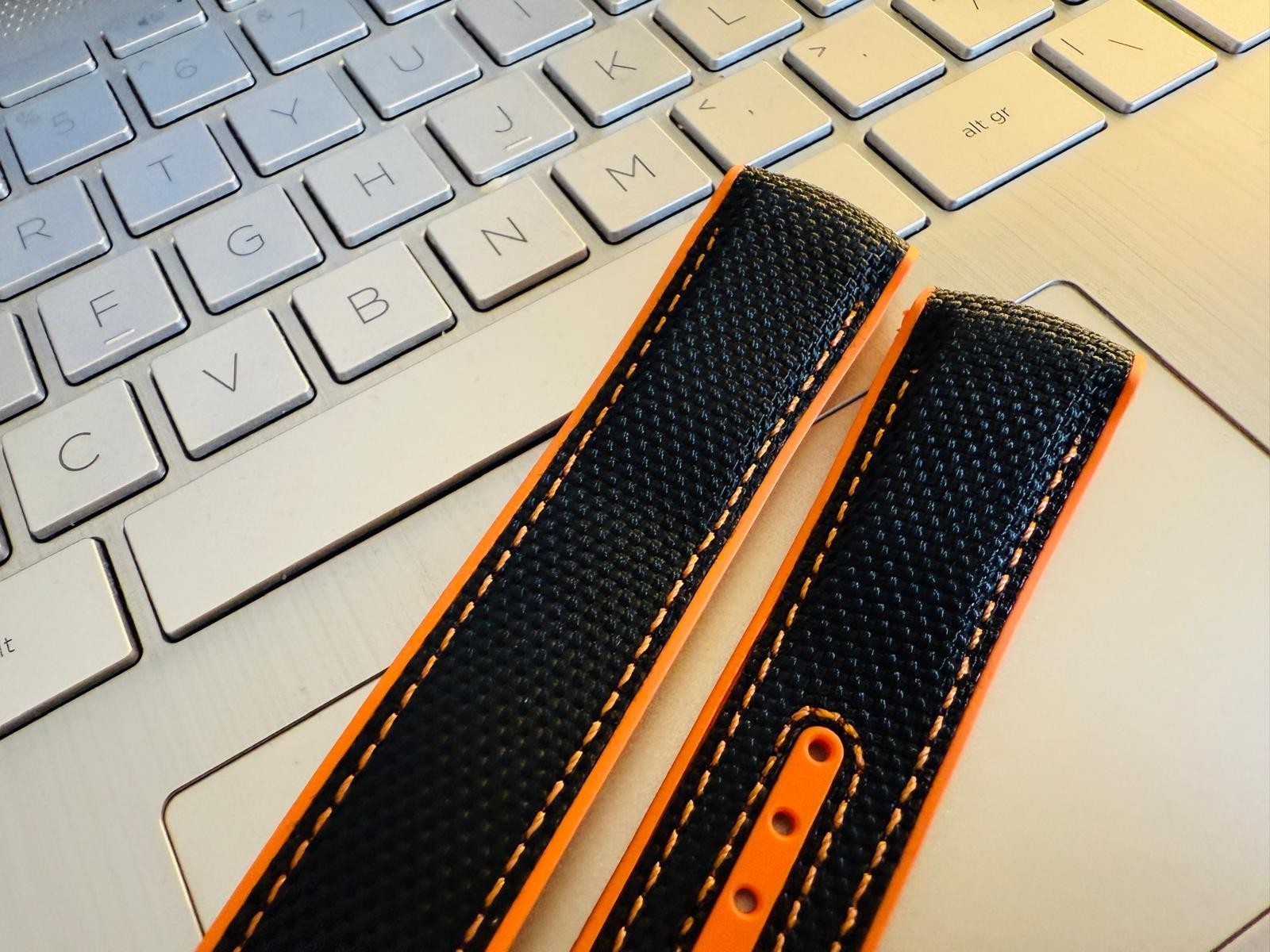 20mm Waterproof Rubber Nylon Watch Strap Replacement Orange Black