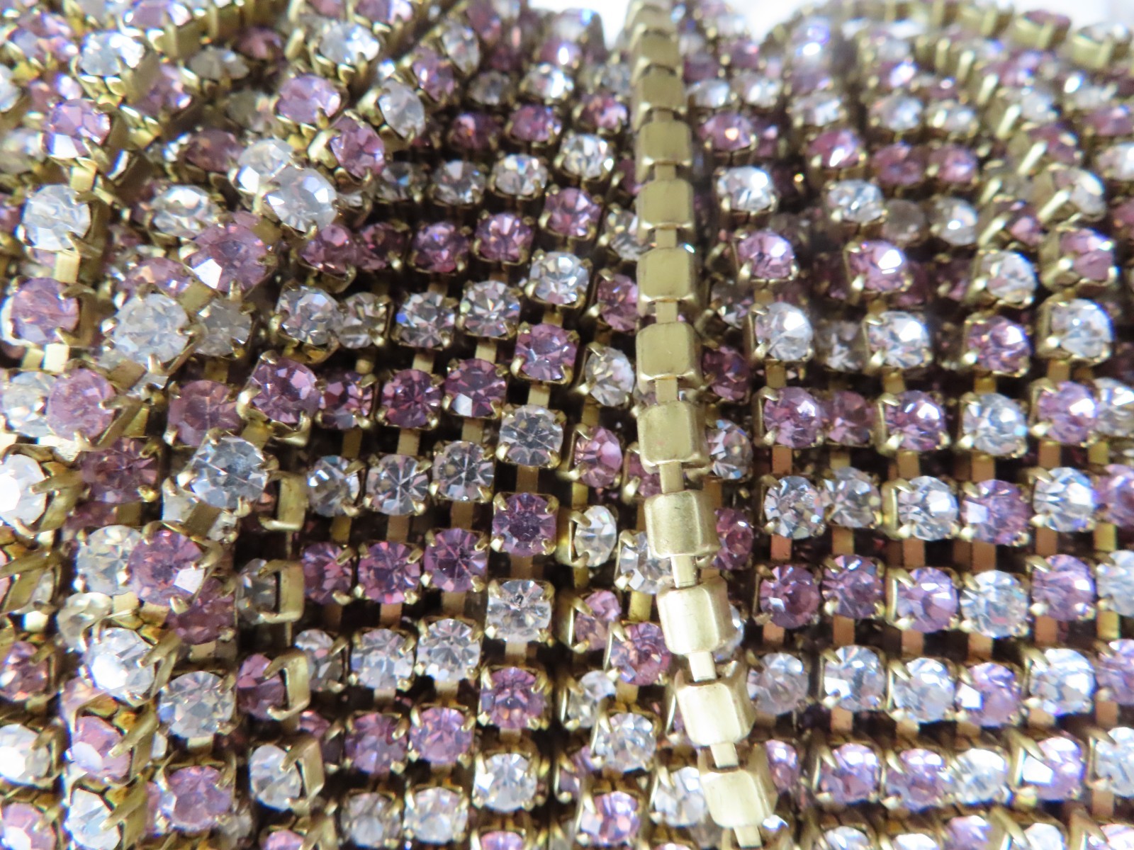3 Ft. Swarovski Rhinestone chain 32pp Lt. Amethyst/Crystal. Brass