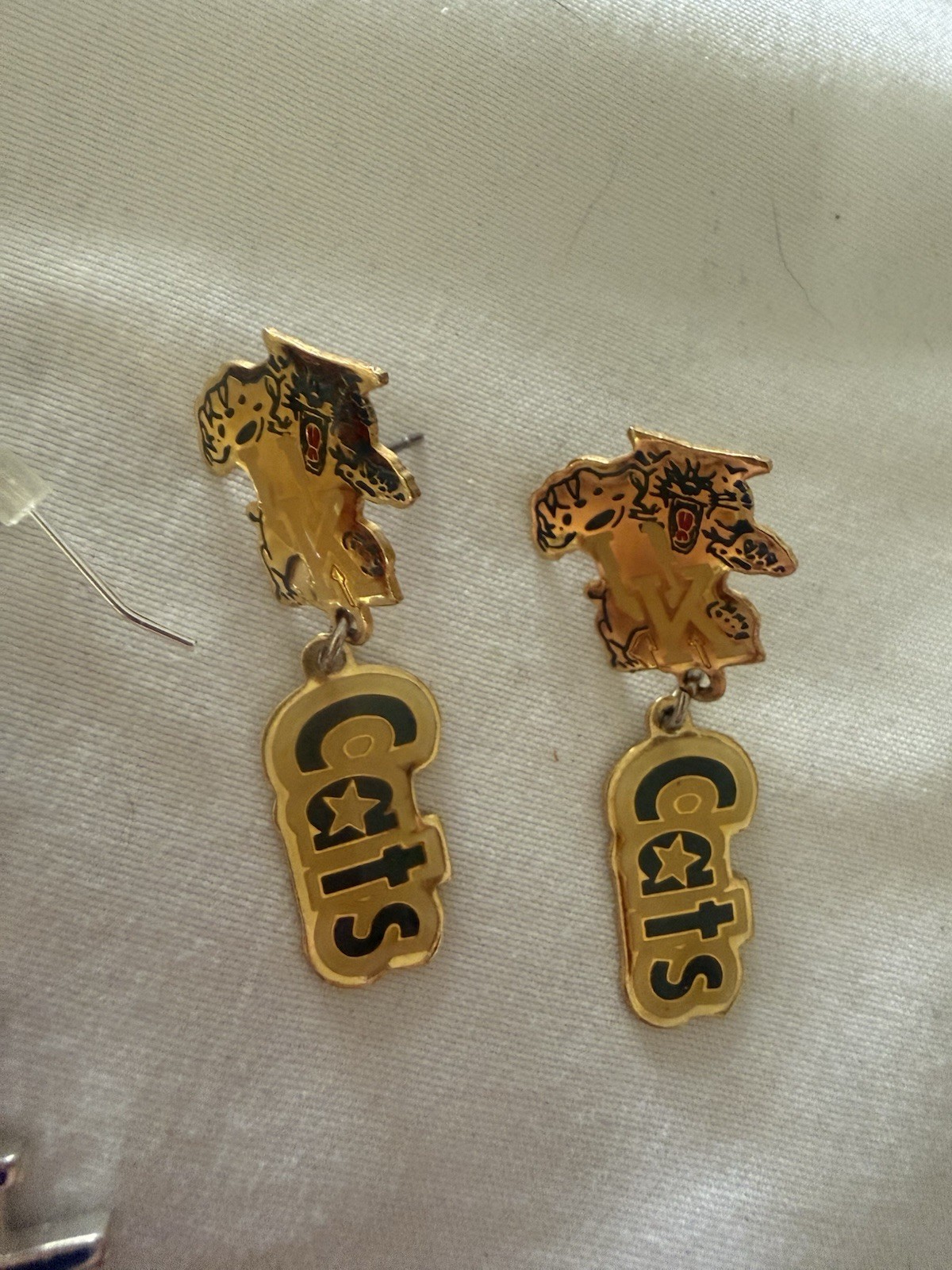 University Of Kentucky Wildcats Earrings NCAA Fan Gift Team College Two Pair