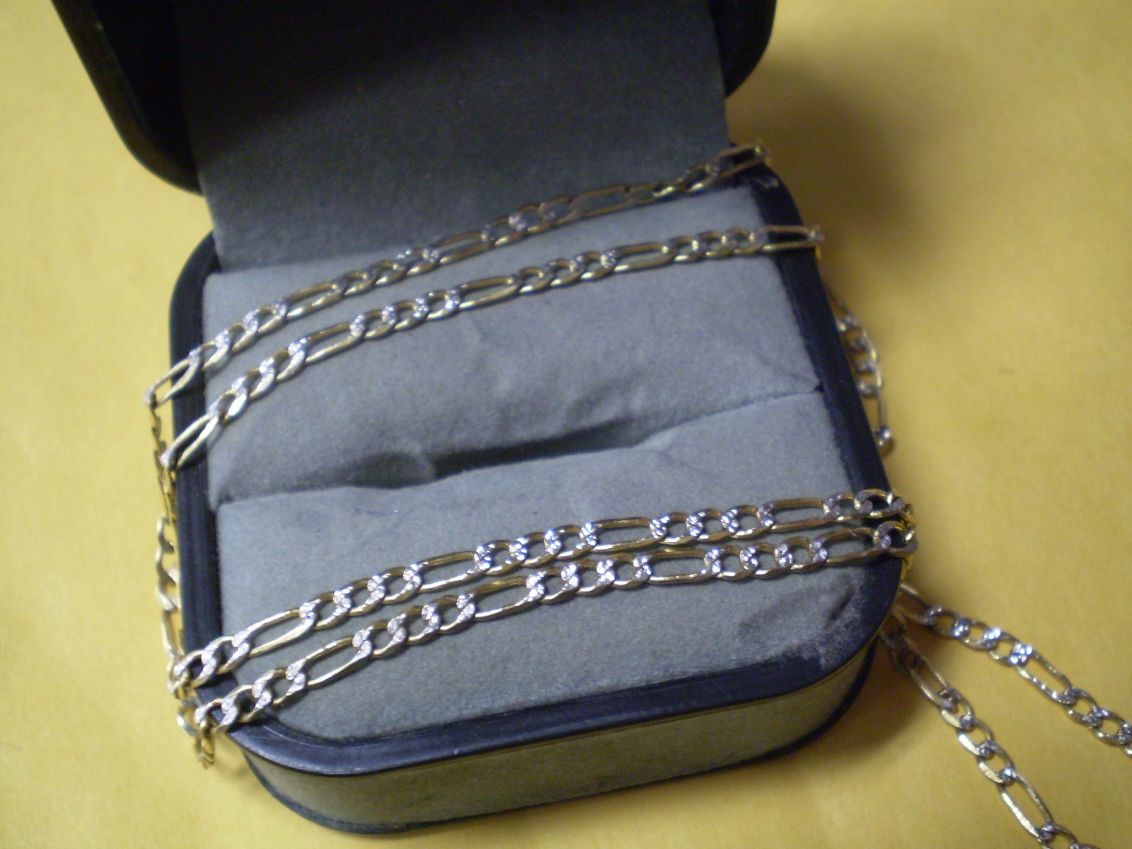 14K Yellow Gold Ladies Men’s Link Necklace 4.0 grams