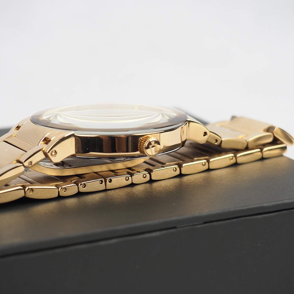 Bulova Futuro 97D115 Champagne Dial Gold-Tone Stainless Steel Men’s Watch 42mm