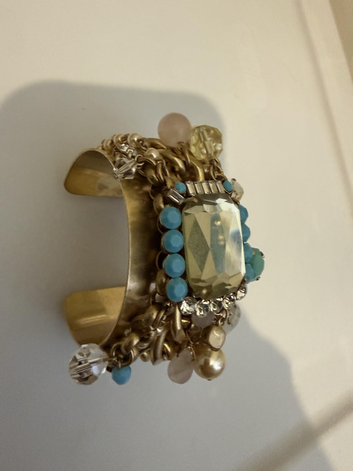 Bohemian CAROLEE GOLD TONE/GOLD CHAIN W/ BEADED CHARM CUFF BRACELET- JL97