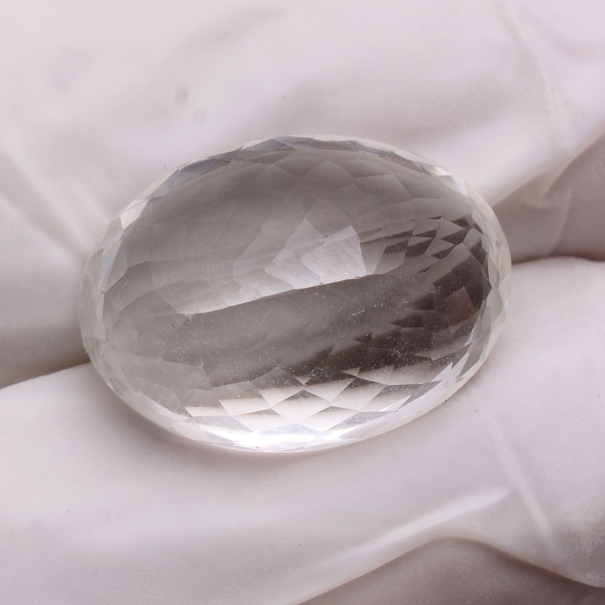 VVS 20.50 Cts Natural Topaz Untreated 19mmx13mm Oval Cut Huge Loose Gemstone